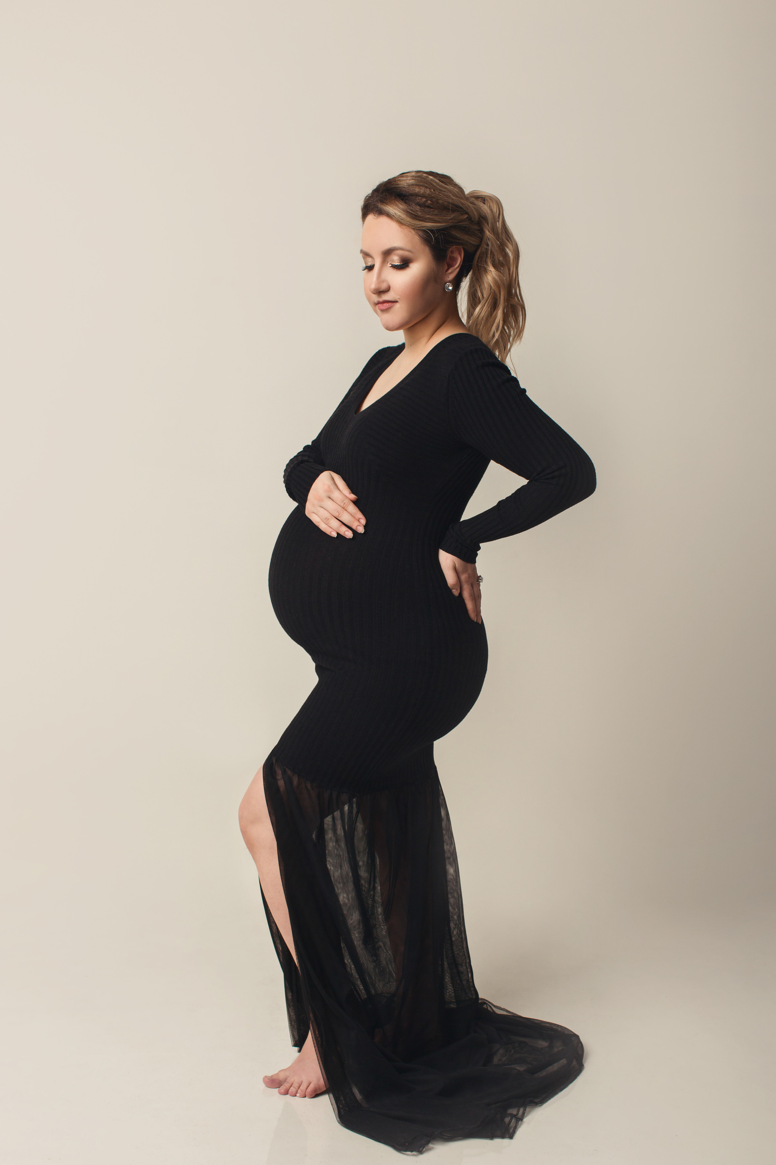 Беременность. Фотограф беременности, новорождённых и деток до года в Актау