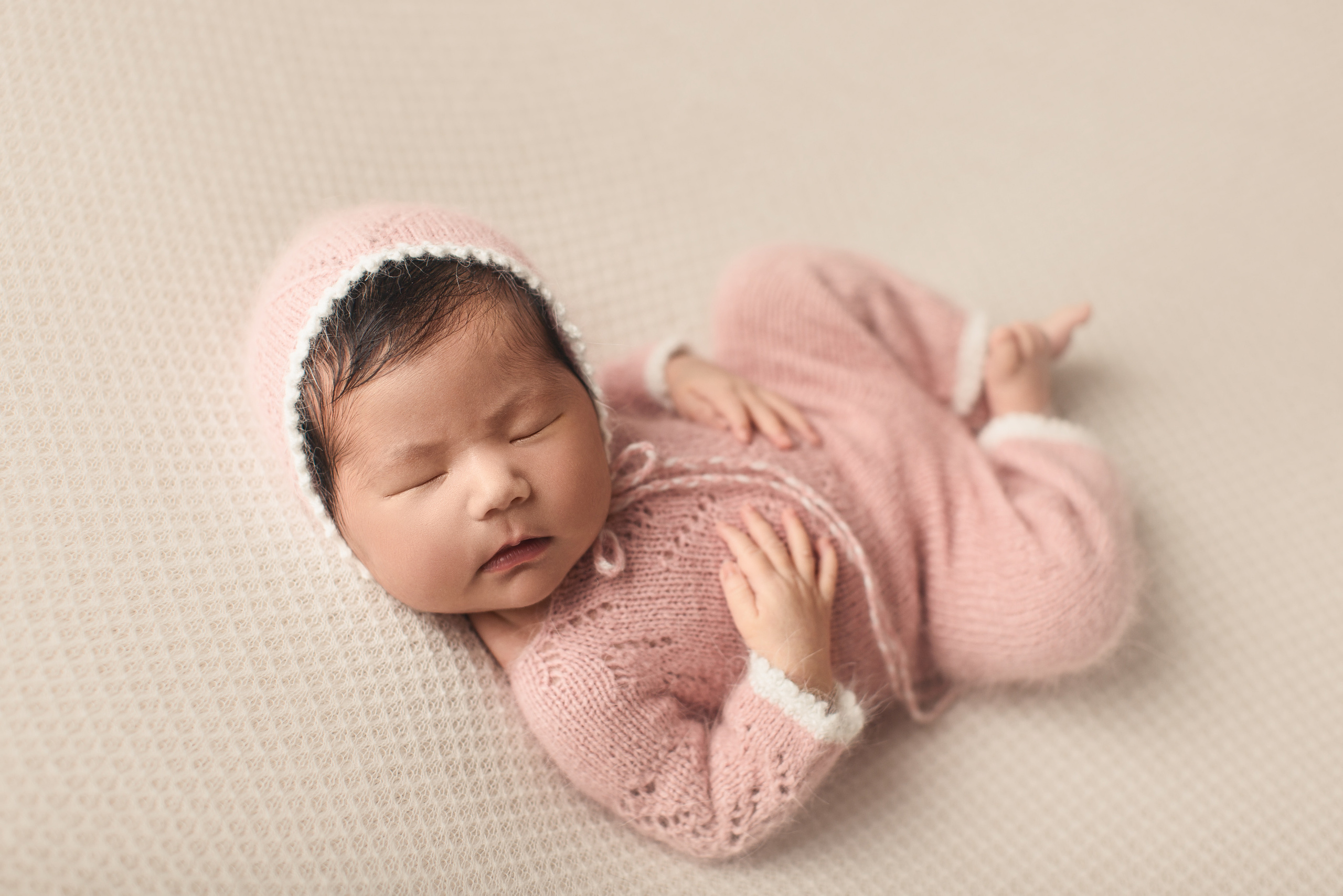 Девочки. Фотограф беременности, новорождённых и деток до года в Актау