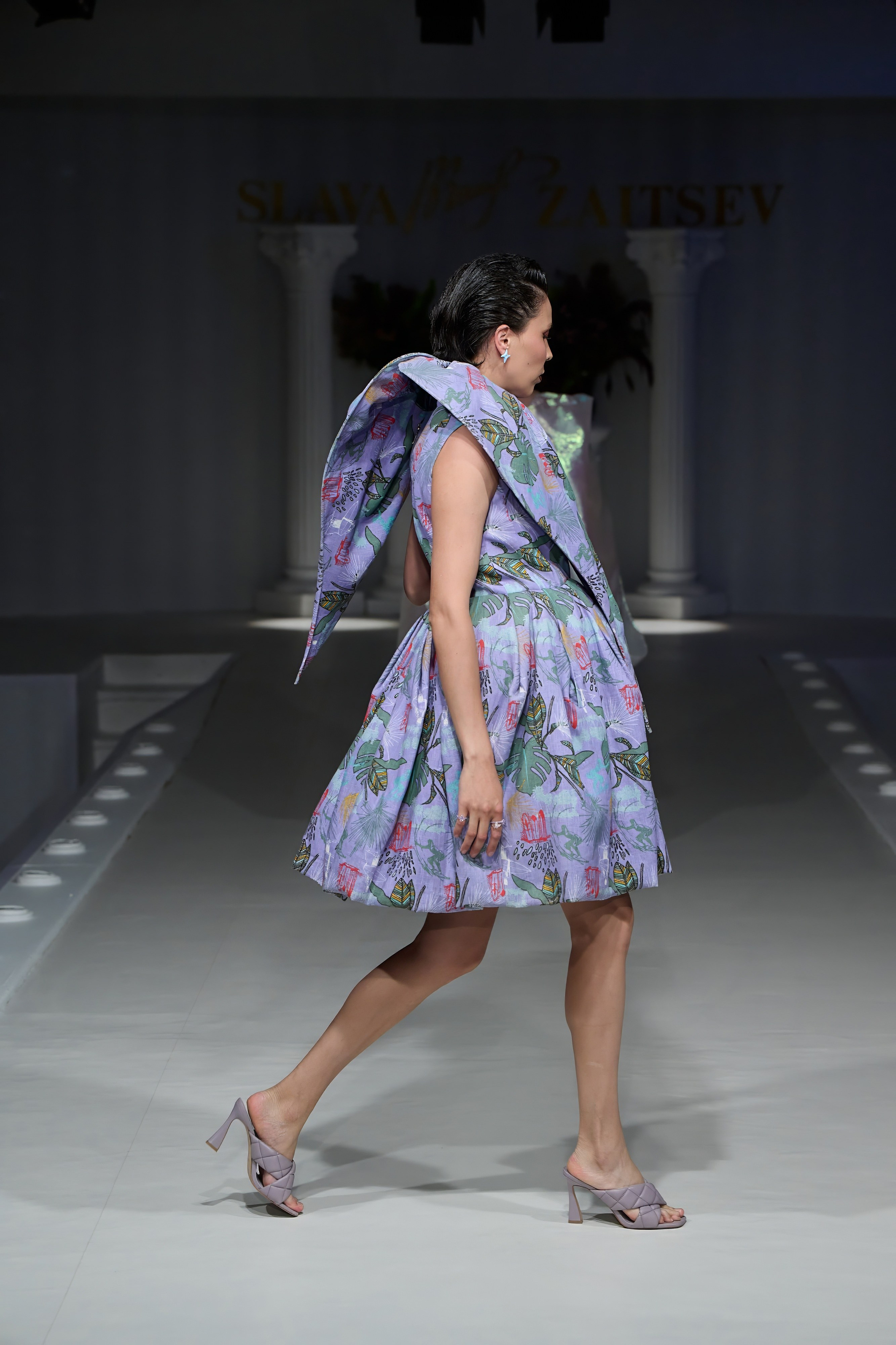 Slava&Yegor Zaitsevs. Показ-спектакль «Воспоминание». 21 июня 2025. Дима Бабушкин. Фотограф. Подиум. Репортаж. Творчество. Дорого