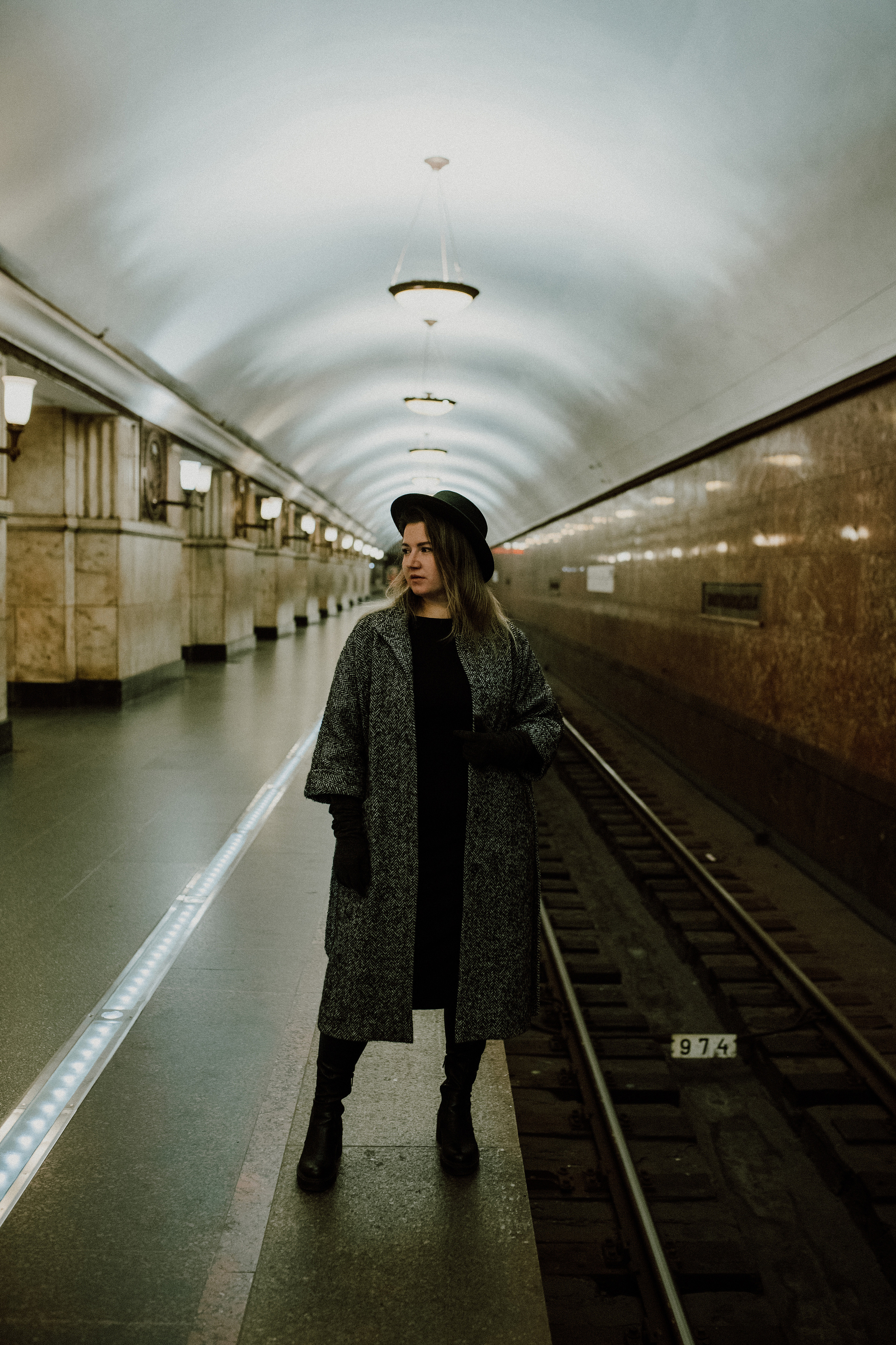 Лена. Метро. Свадебный, семейный фотограф в Рязани Лена Брант