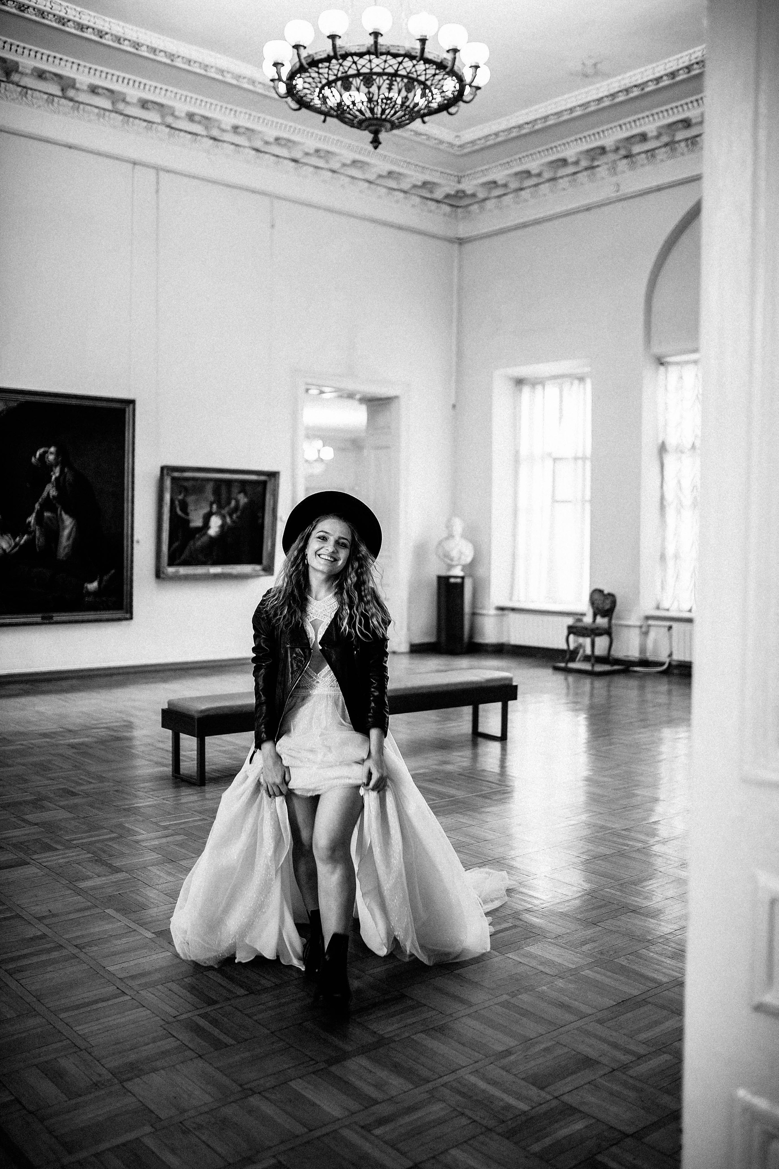 Таня. Художественный музей. Свадебный, семейный фотограф в Рязани Лена Брант