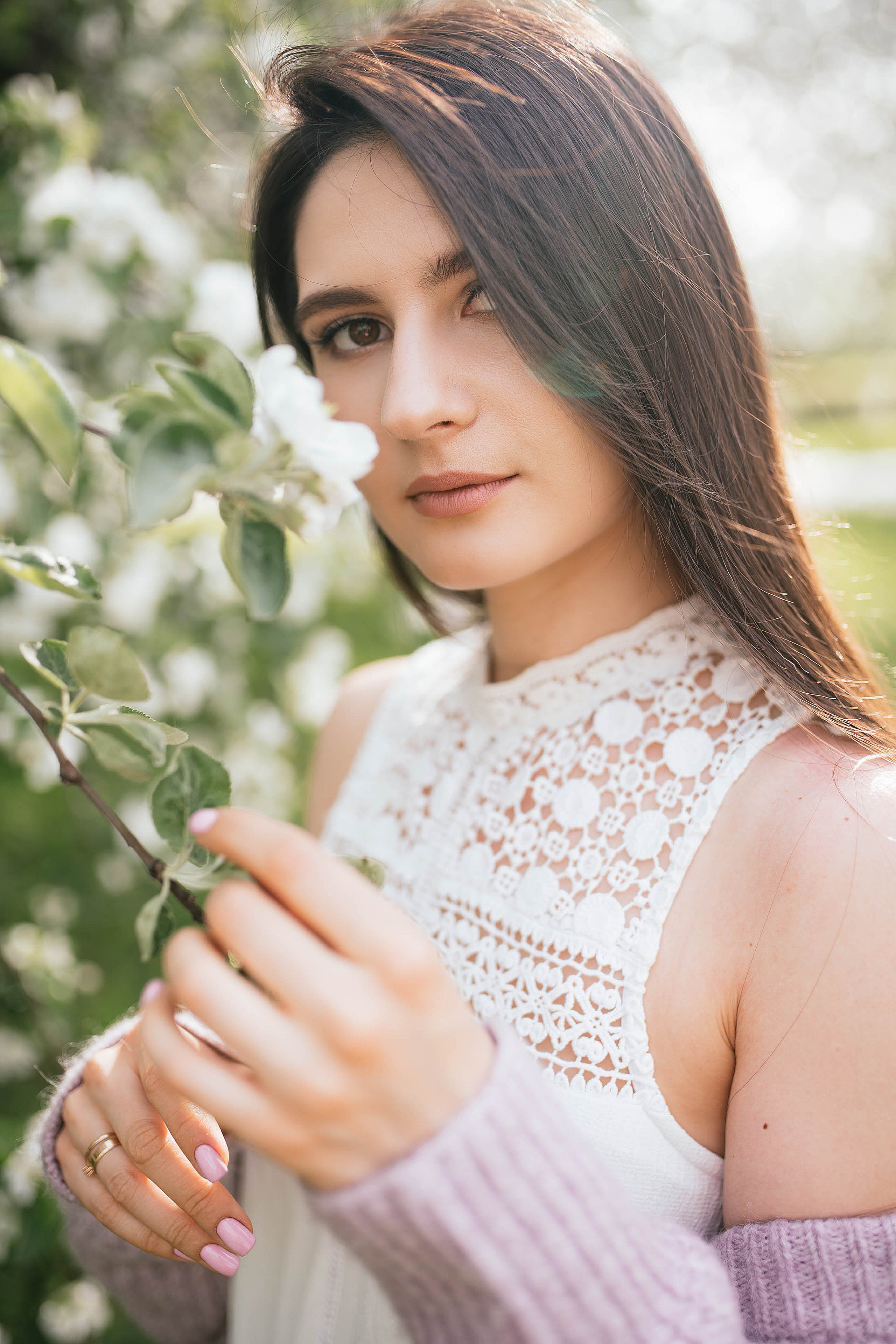 Съемки в цветущих садах. Свадебный, семейный фотограф в Рязани Лена Брант