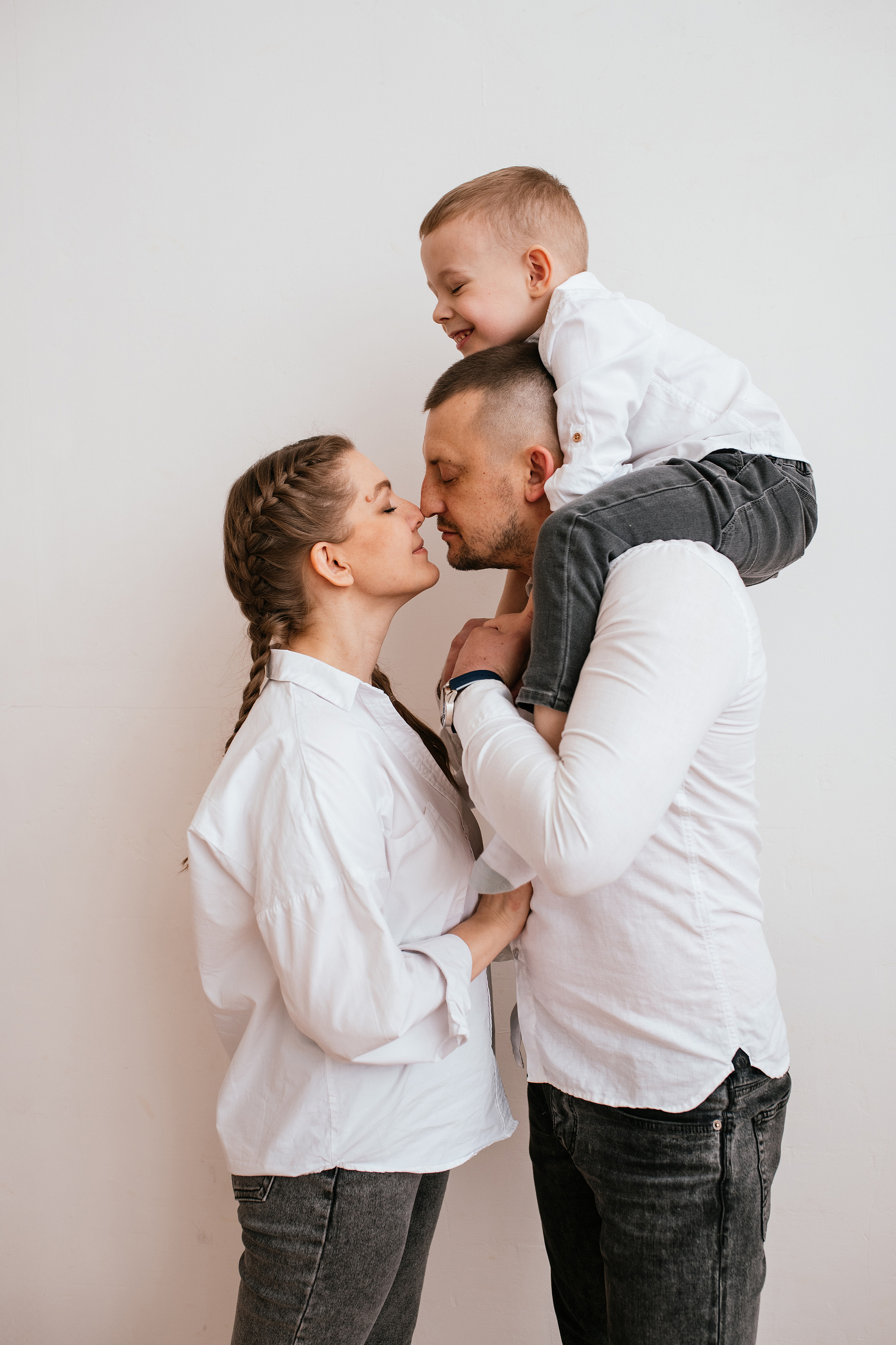 Фотостудия Hello. Свадебный, семейный фотограф в Рязани Лена Брант