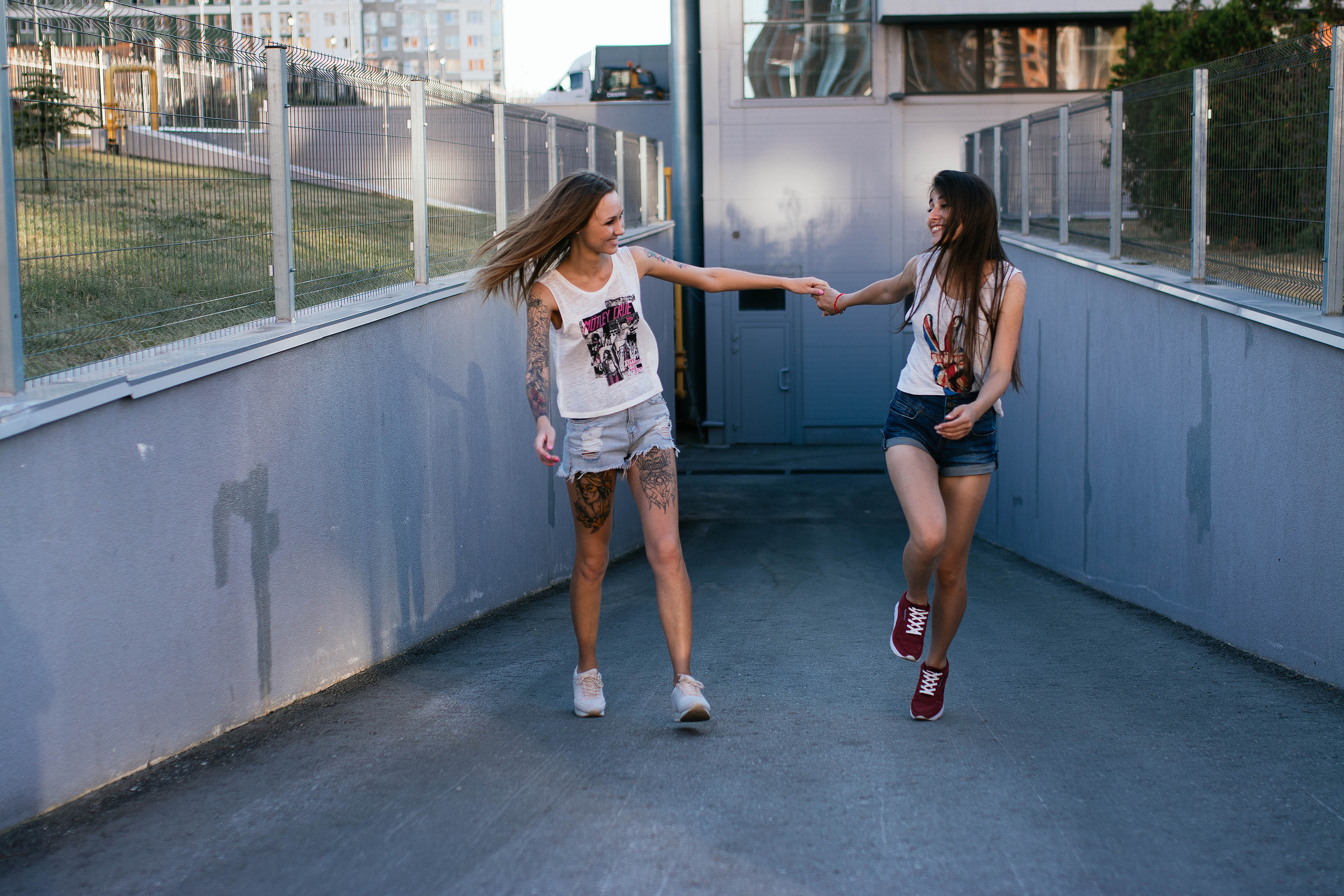 Фотосессия для подруг в Академии тенниса. Свадебный, семейный фотограф в Рязани Лена Брант