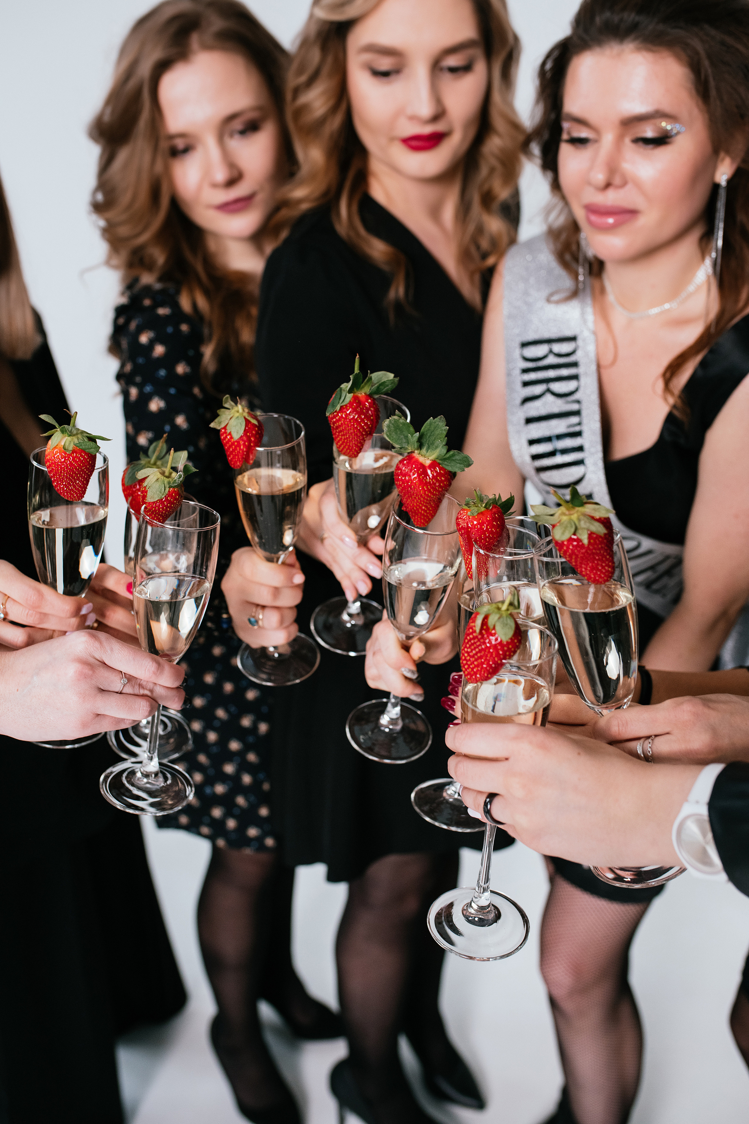 Девичник в студии LINZA. Свадебный, семейный фотограф в Рязани Лена Брант