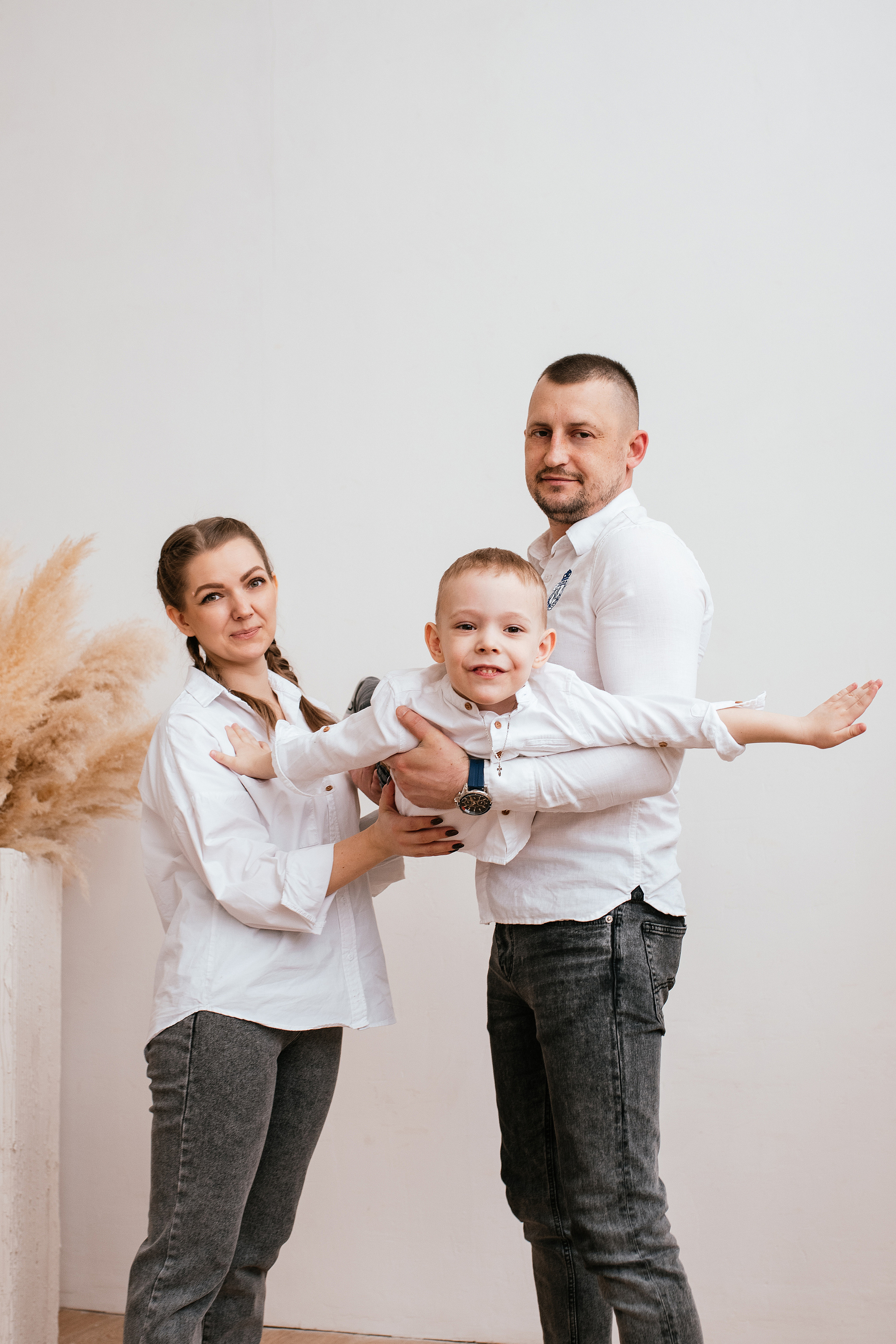 Фотостудия Hello. Свадебный, семейный фотограф в Рязани Лена Брант