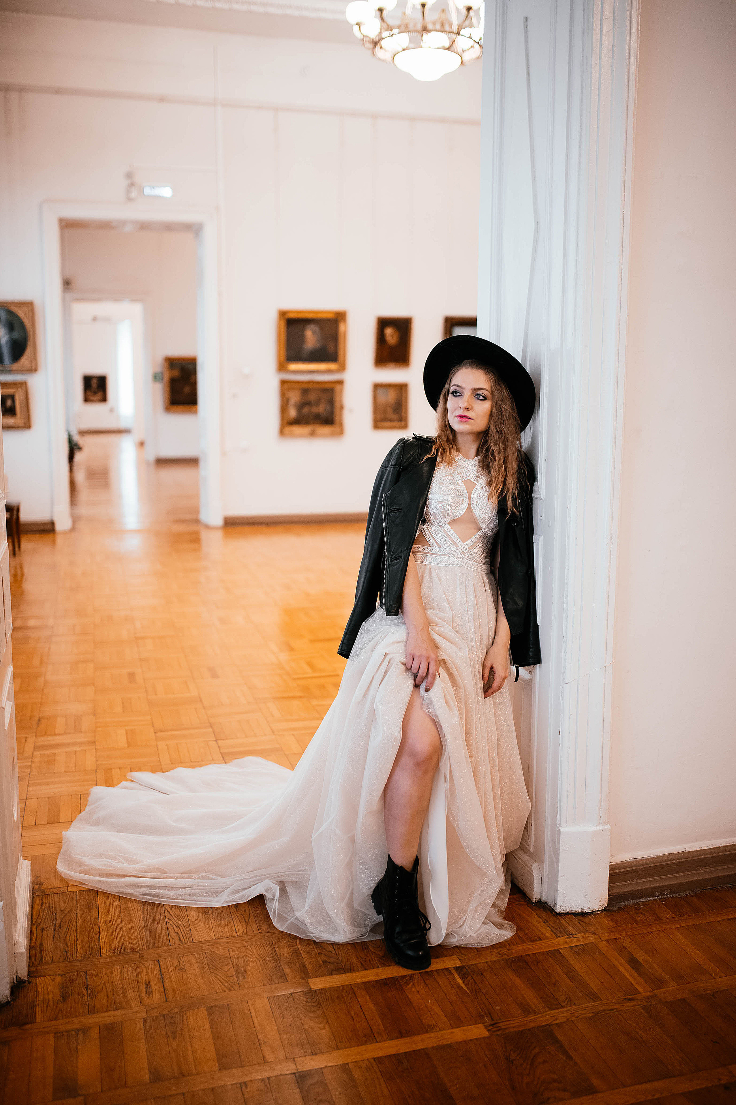 Таня. Художественный музей. Свадебный, семейный фотограф в Рязани Лена Брант