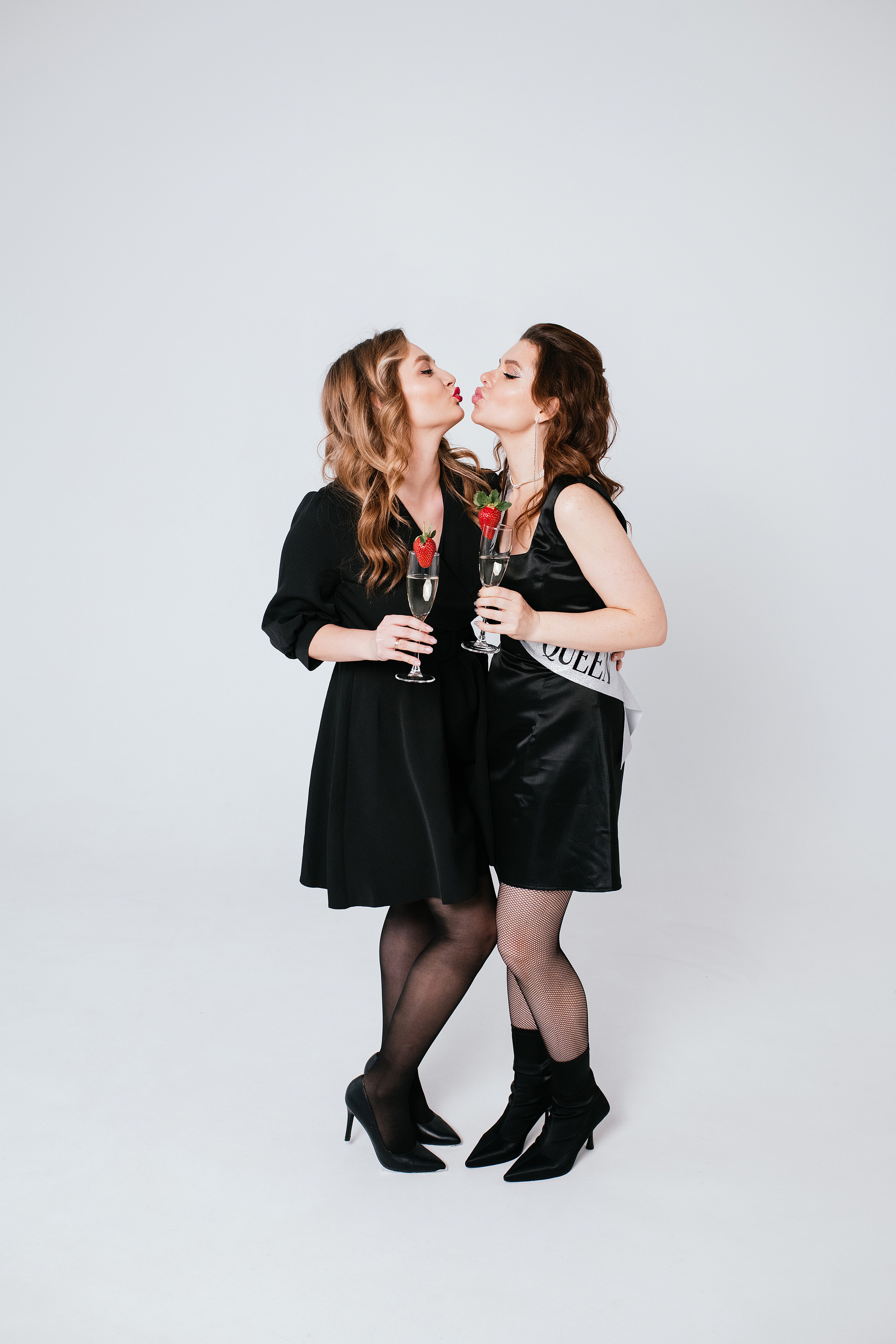 Девичник в студии LINZA. Свадебный, семейный фотограф в Рязани Лена Брант