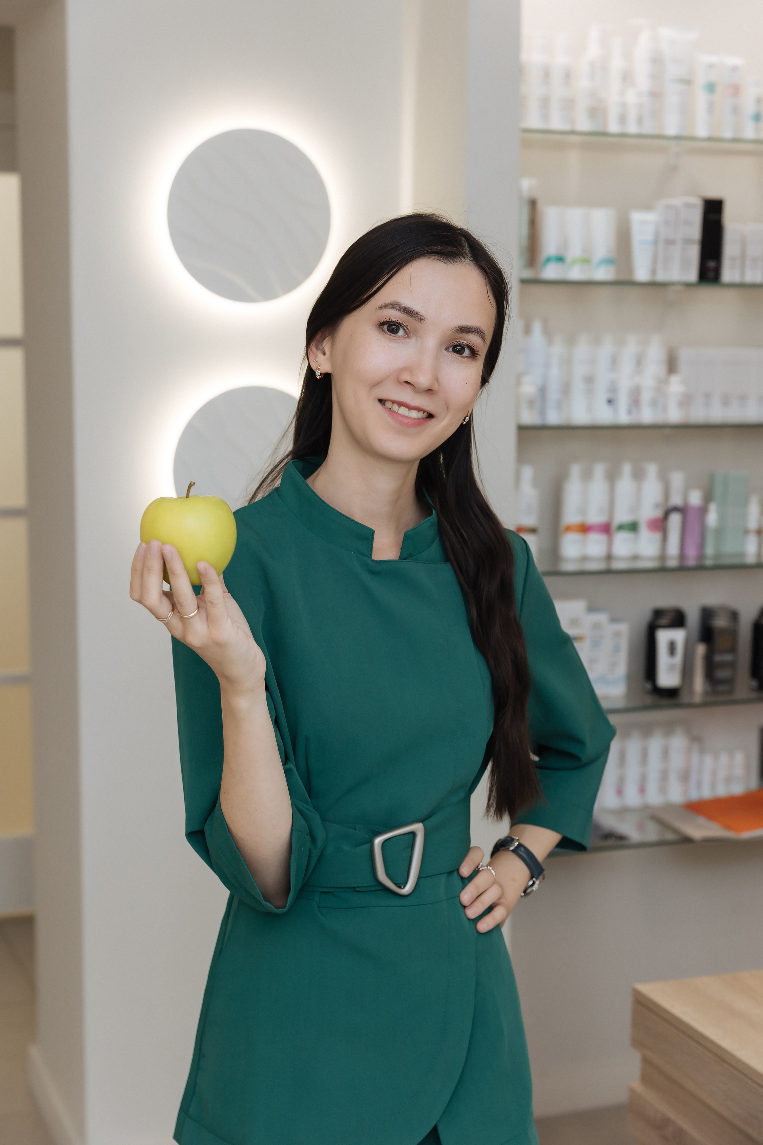 Код Красоты 〡 массаж • косметология. Мозжерина Ирина — Свадебный и семейный фотограф в Екатеринбурге