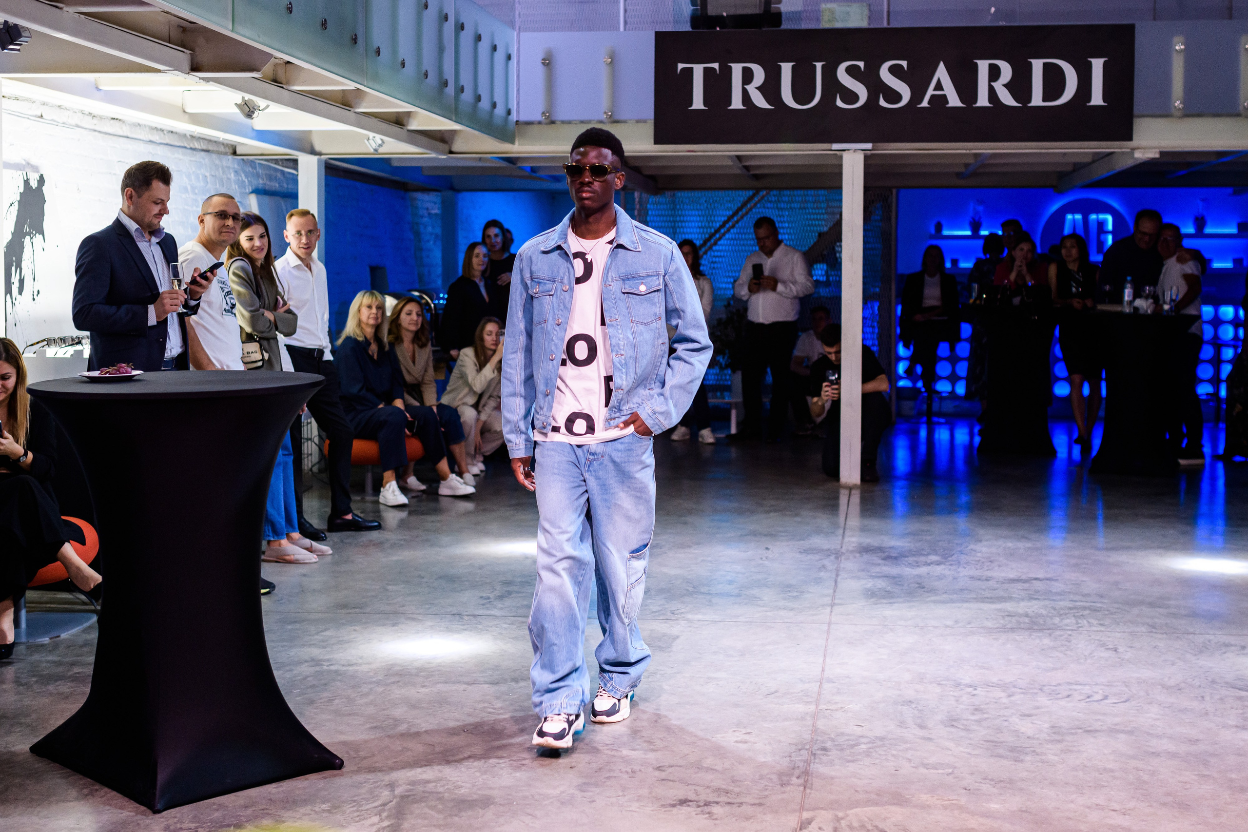 Показ Trussardi. Репортажный фотограф Сергей Дроздов