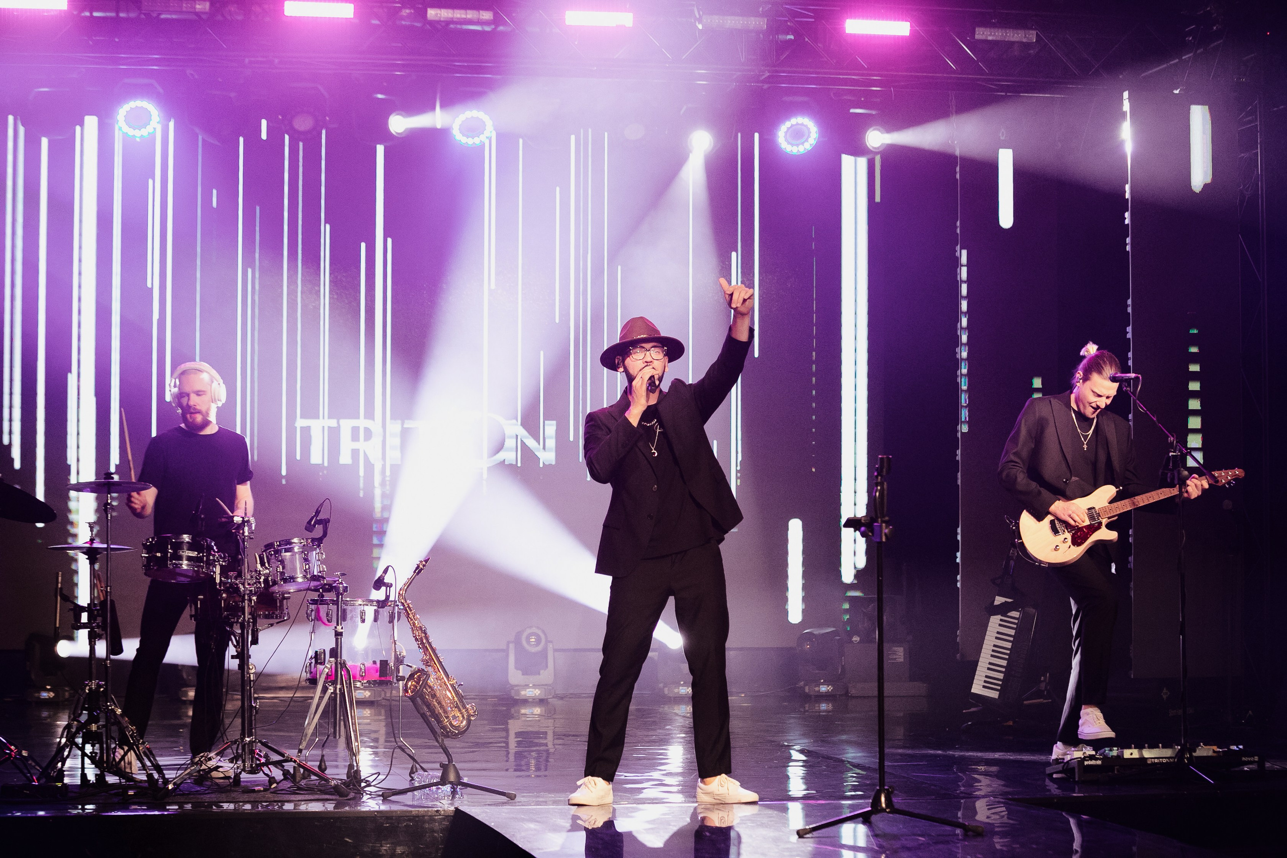 Концерты. VICTOR SAPOZHNIKOV