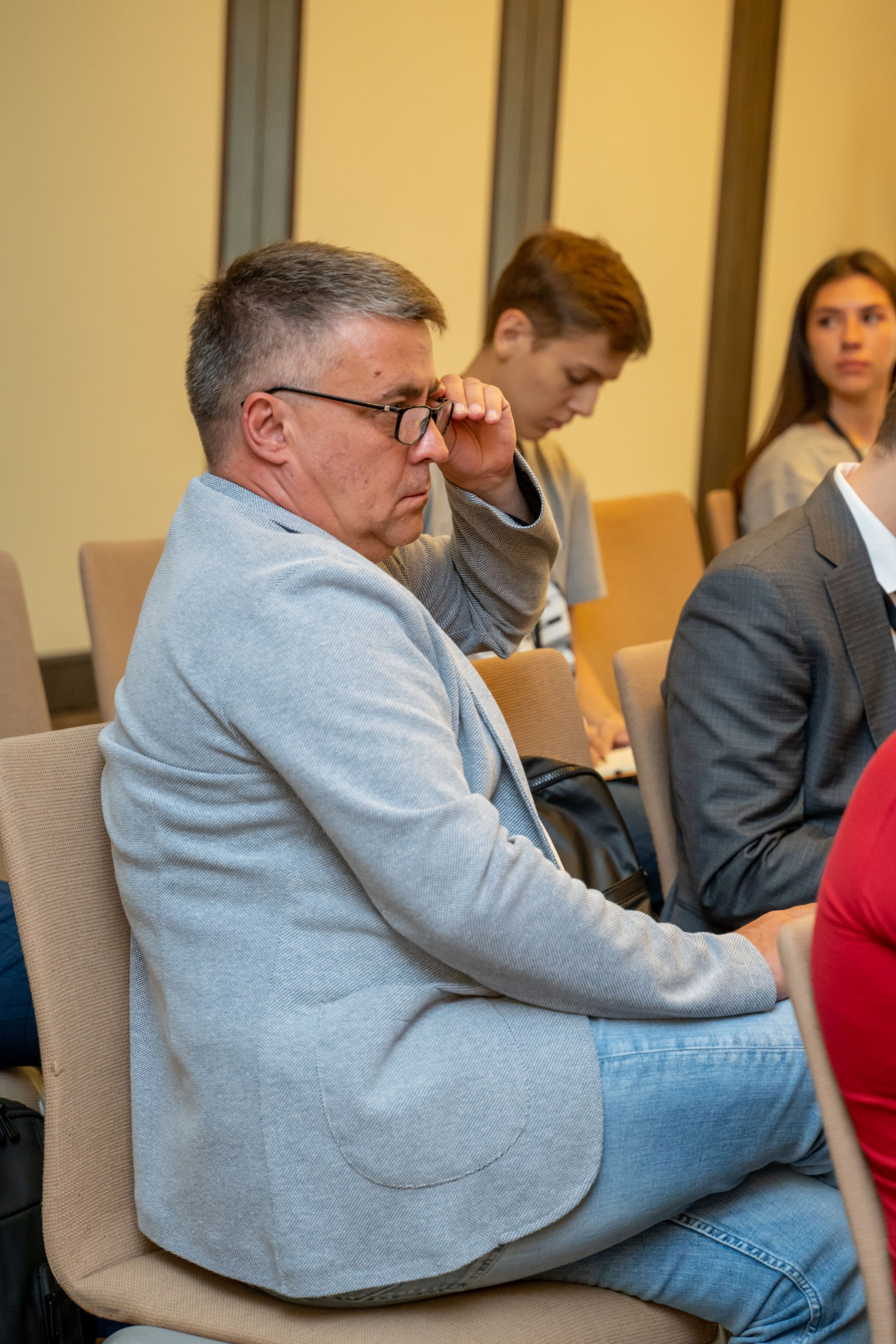 Репортаж «ЗАКОНТЕЙНЕРАМИ». Главная