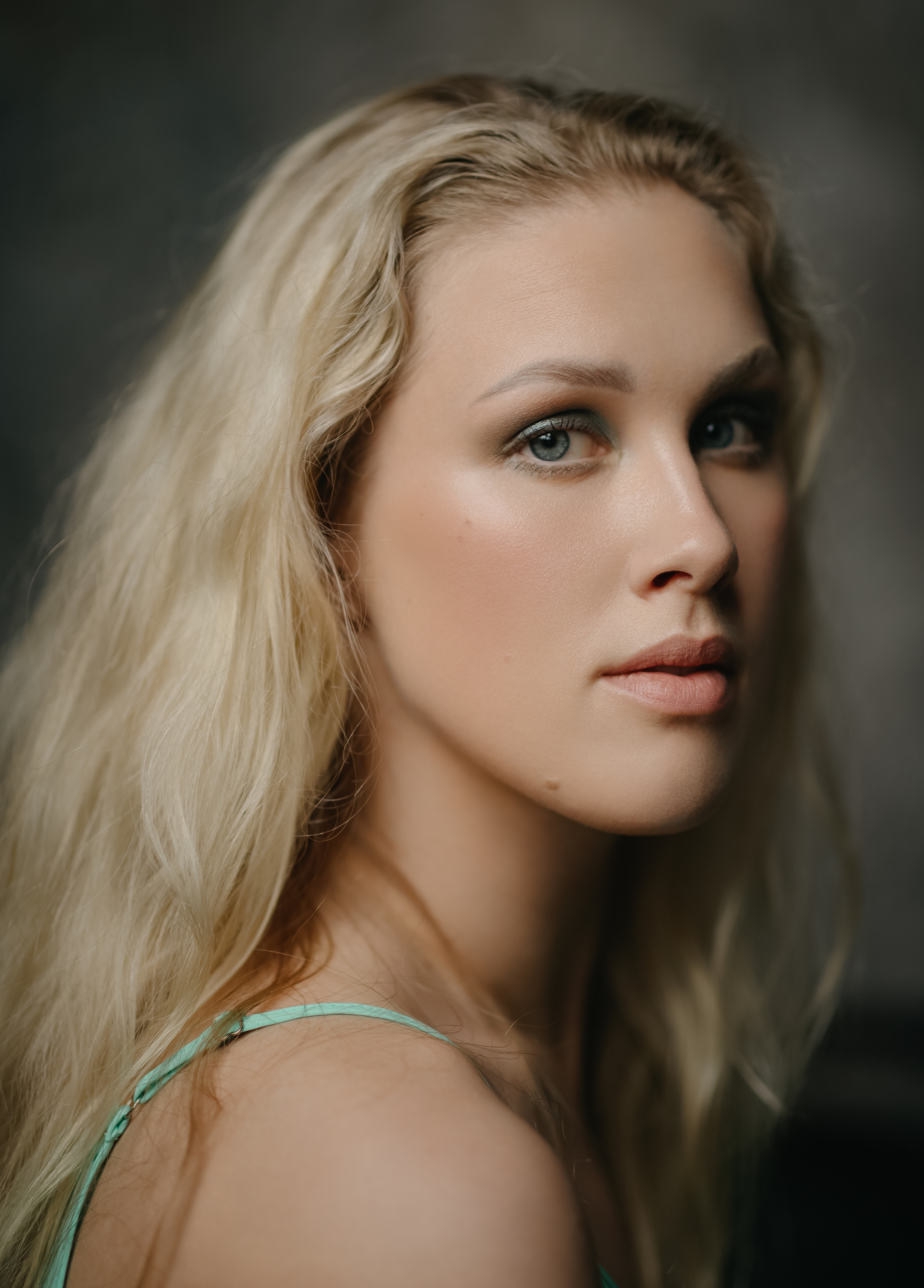 Женский портрет. Фотограф Москва Лара Мирова