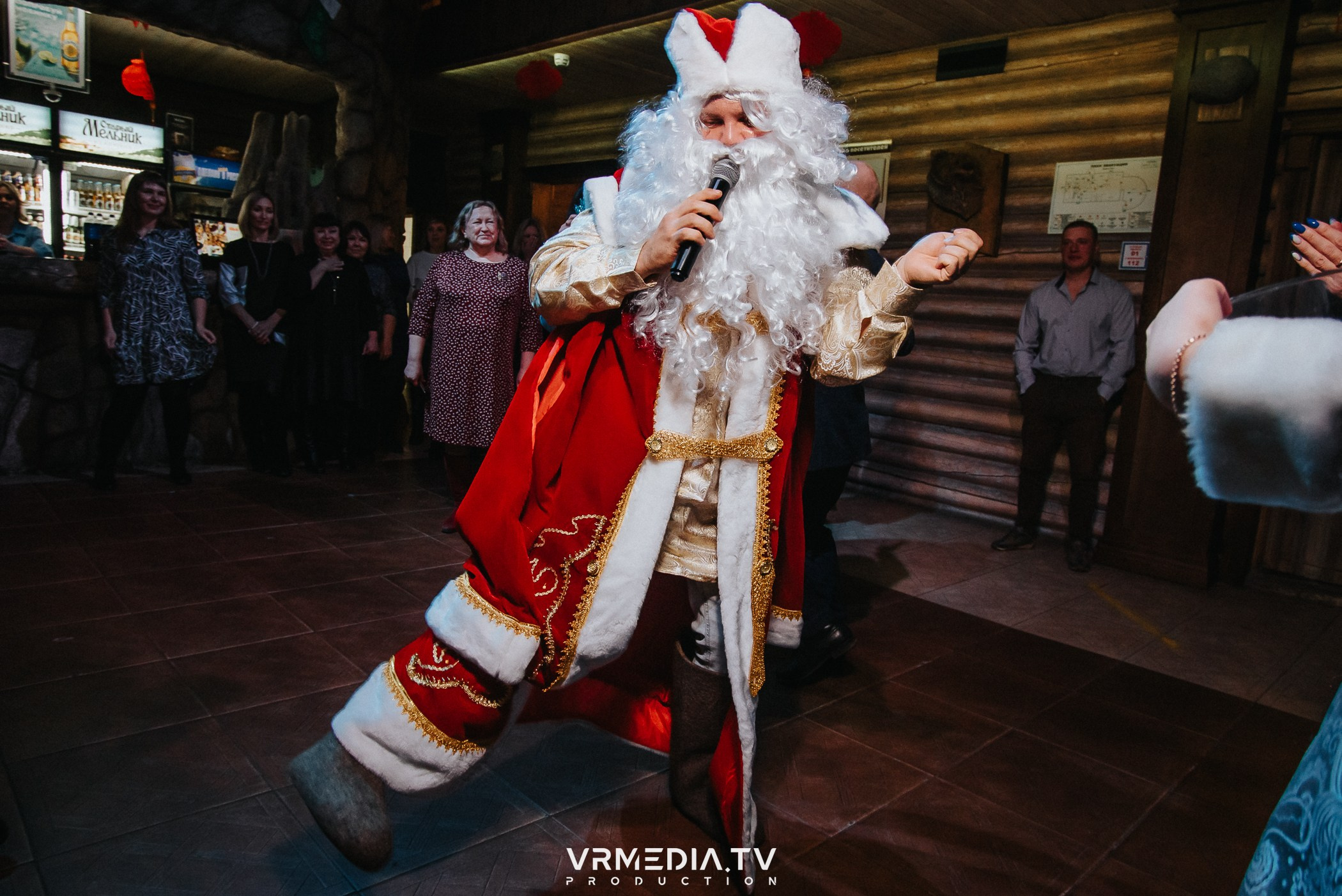 Новогодний вечер «У Петровича»