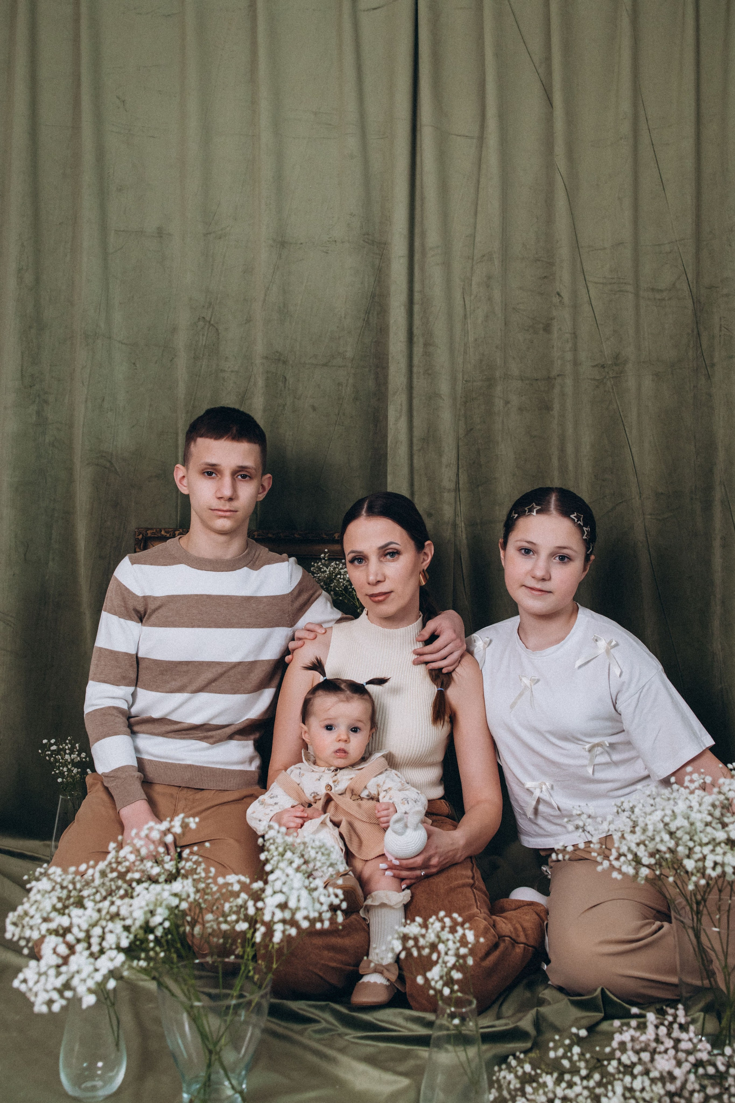 Семья Атамась. Семейный фотограф Нижневартовск Тюмень Ефимова Ирина