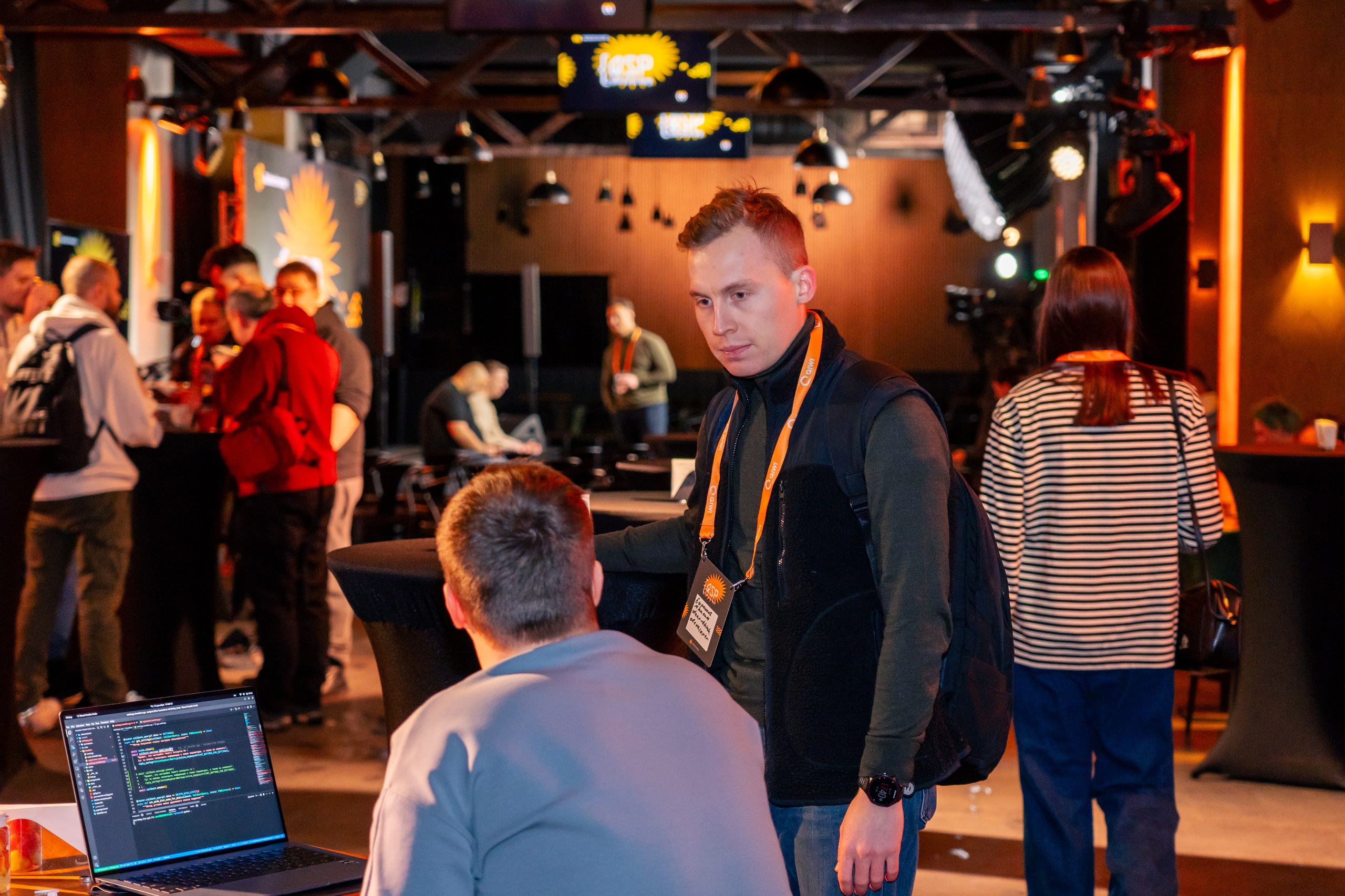 QIWI Server Party. Главная