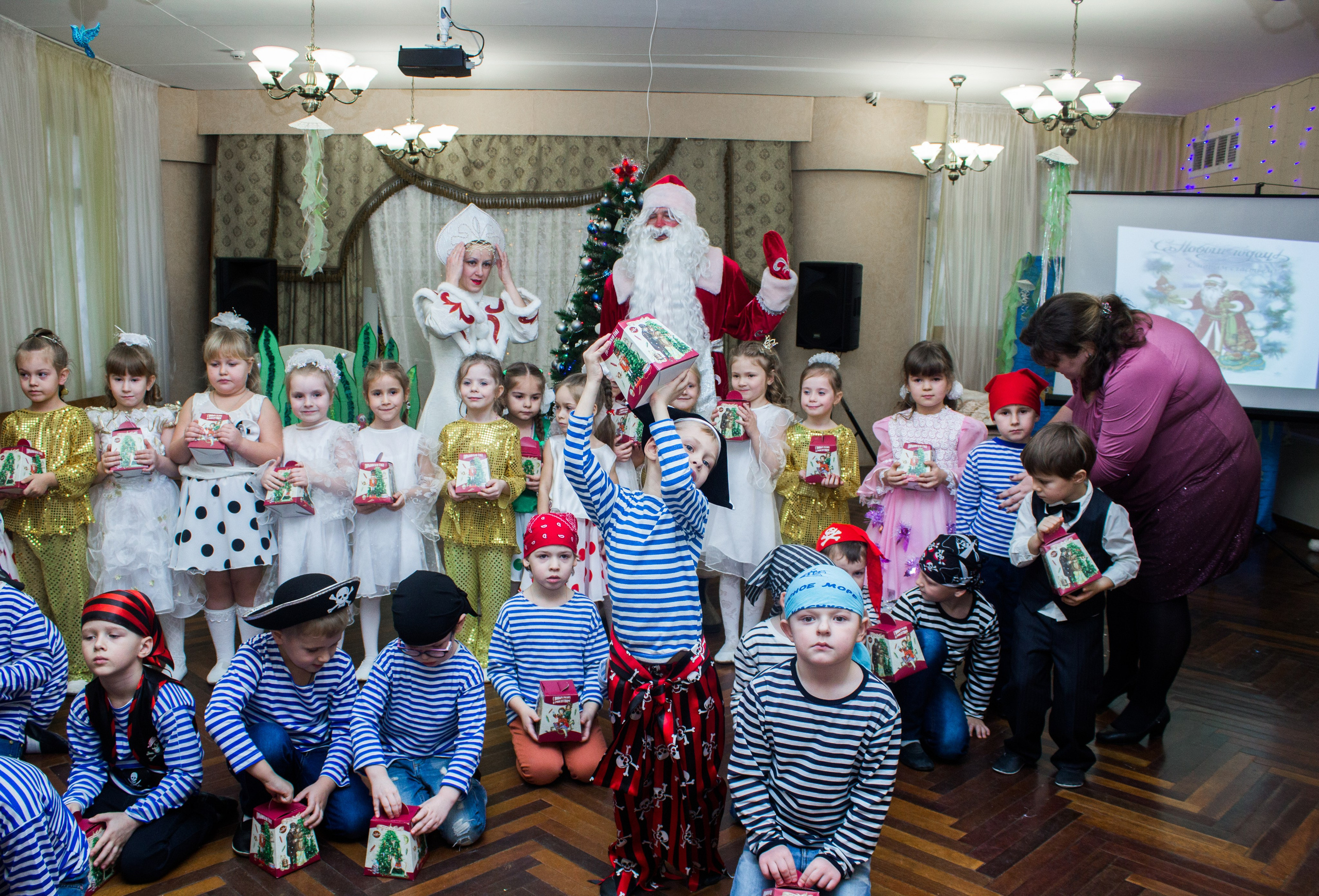 Новогодний утренник в детском саду. Детский и семейный фотограф, фотограф мероприятий Нижний Новгород