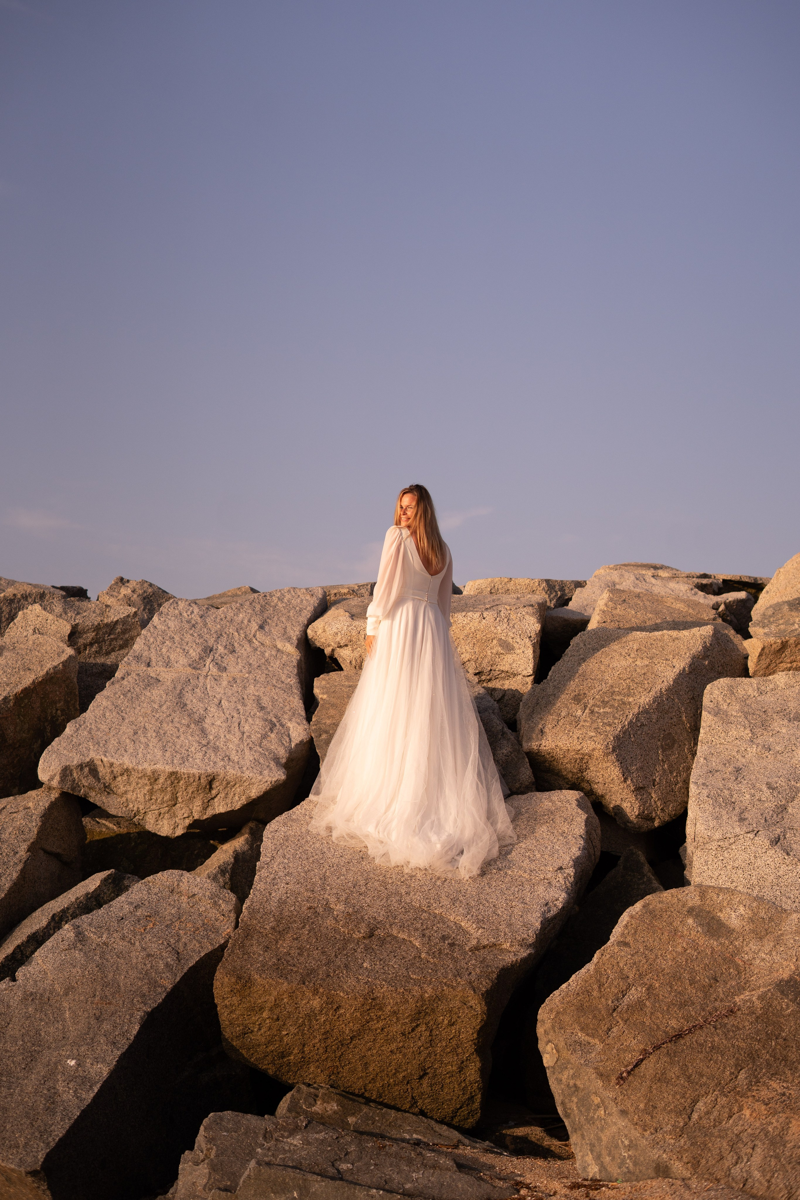 Masha and Timur. Wedding Photographer in Barcelona and Medellin