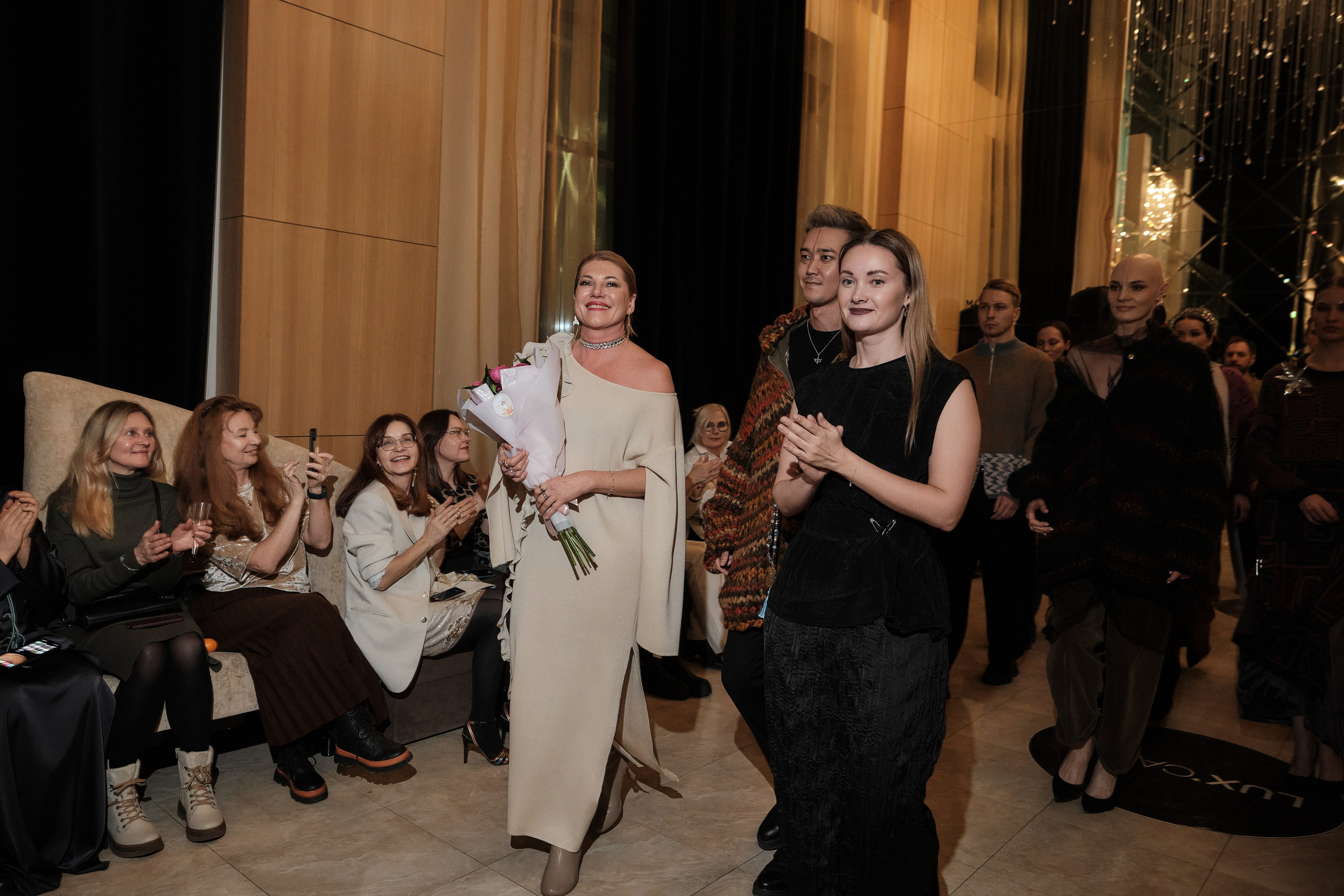 Показ коллекции (Мария Варламова). Свадебный фотограф в Екатеринбурге Соседков Евгений