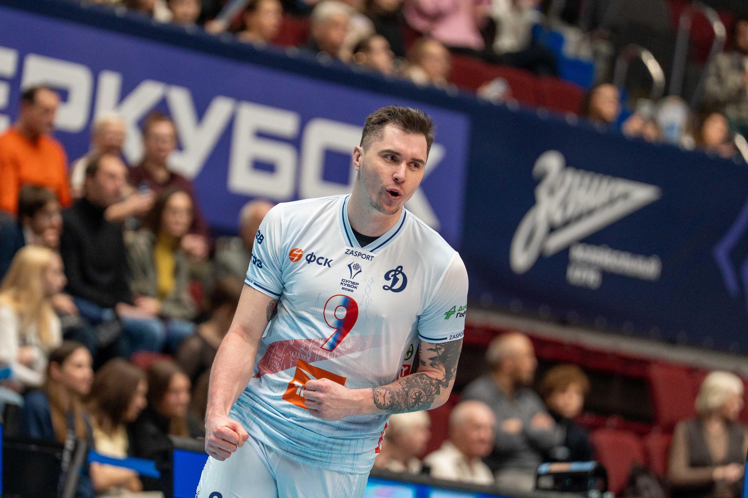 Локомотив — Динамо: фотогалерея полуфинала Суперкубка России 2025 | Антон Гауф. Спортивный фотограф в Санкт-Петербурге | Антон Гауф