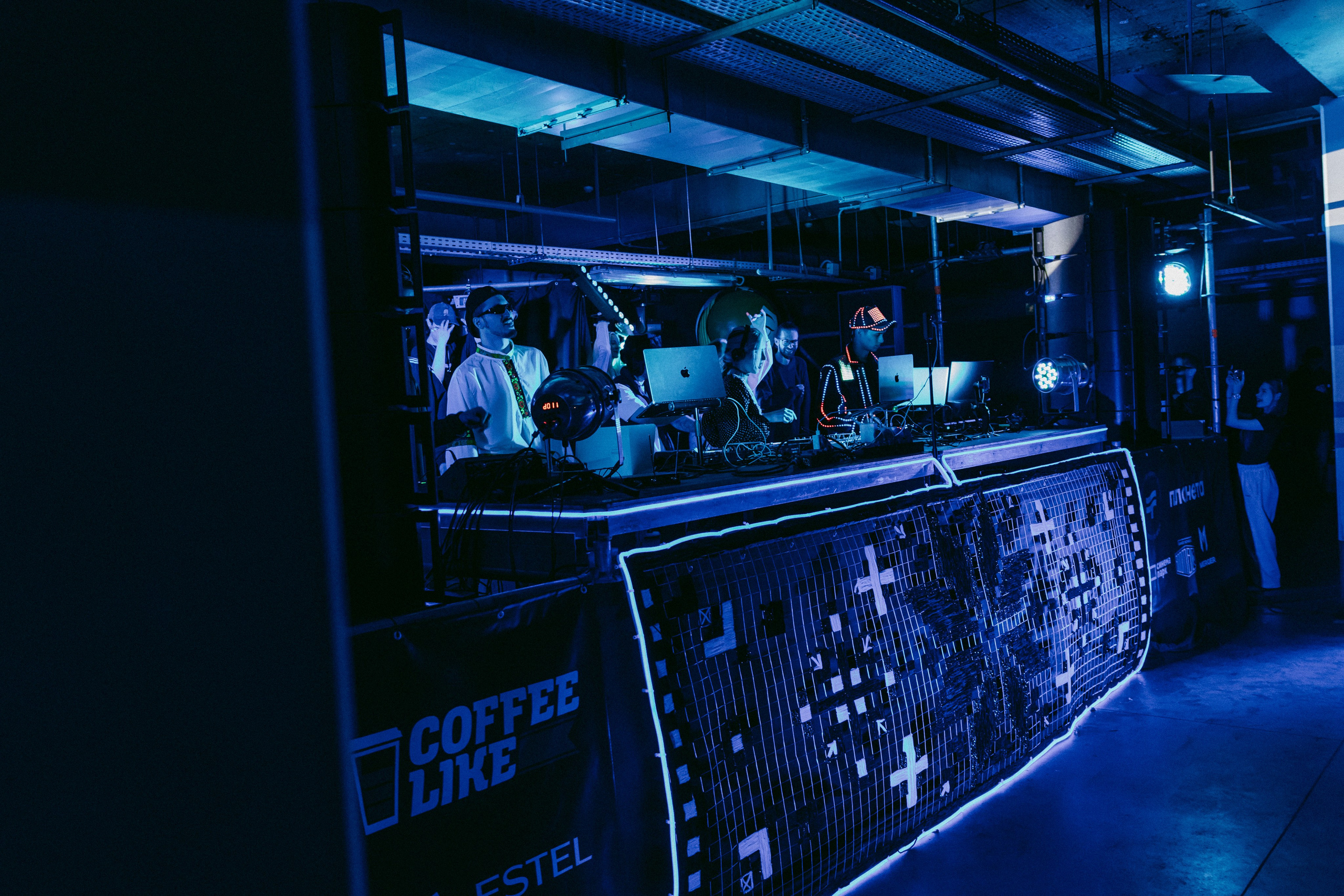 Кофе Рейв в ТРЦ «ПЛАНЕТА» 2