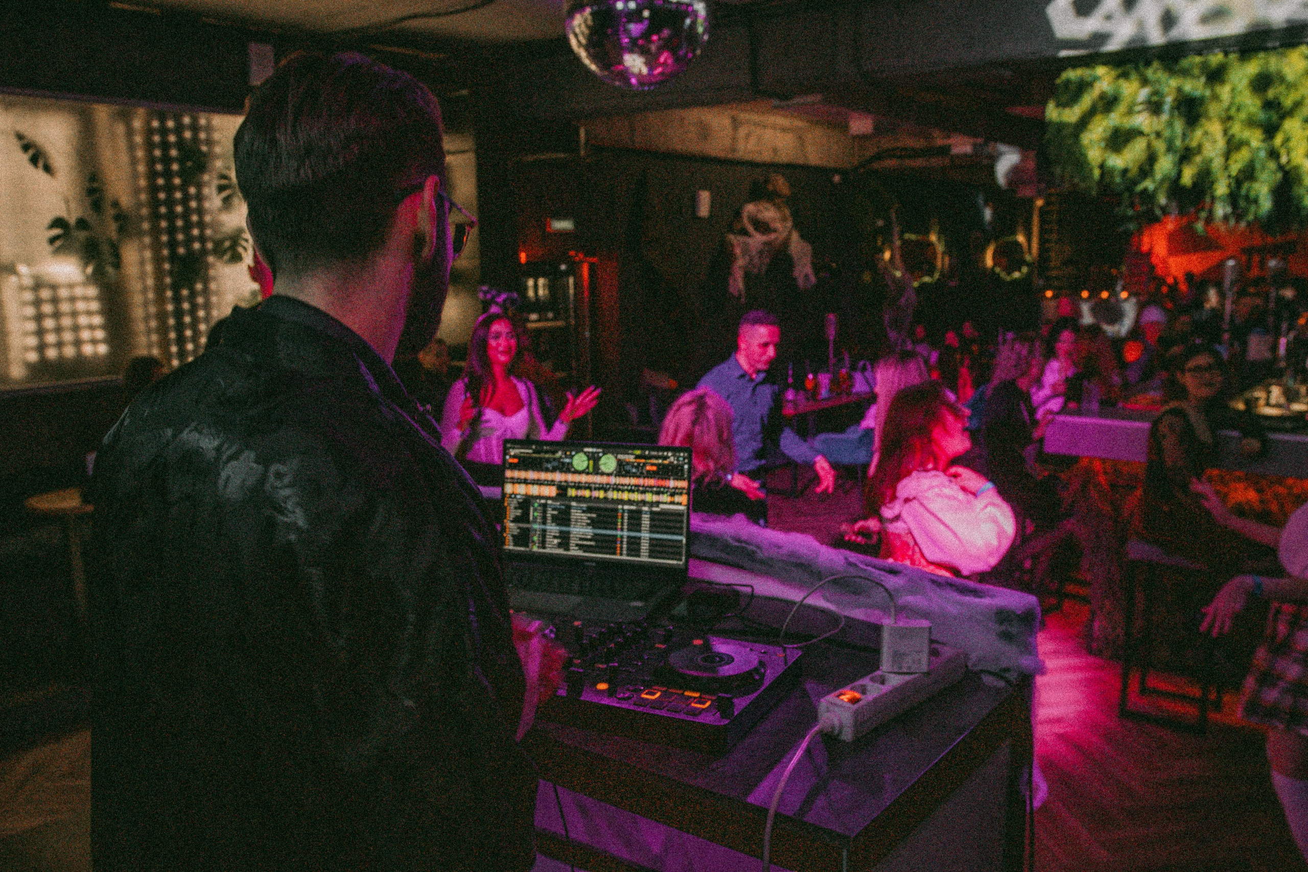 SEVEN bar — Хэллоуин 02.11.24