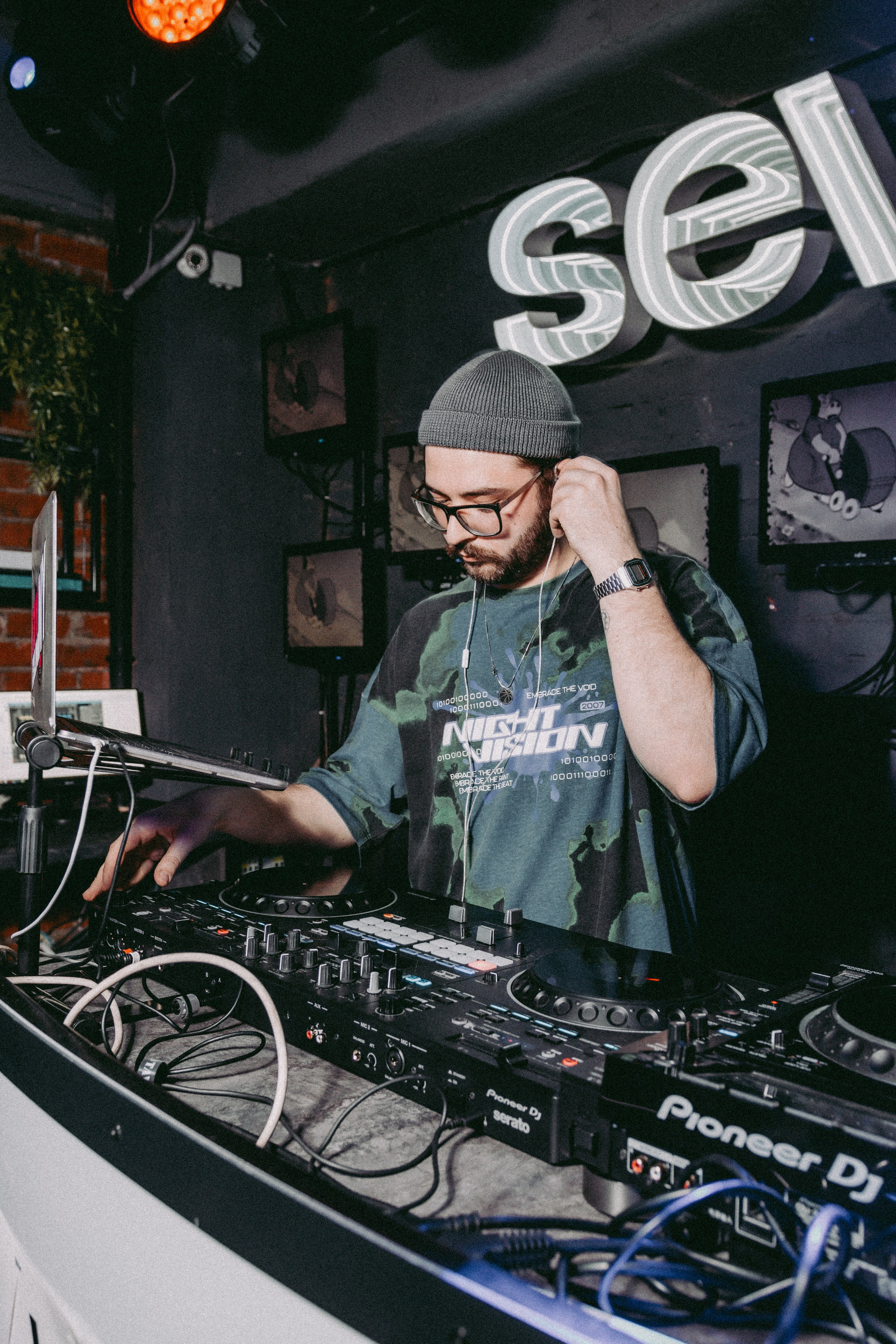 ДР SEVEN бар | 1год