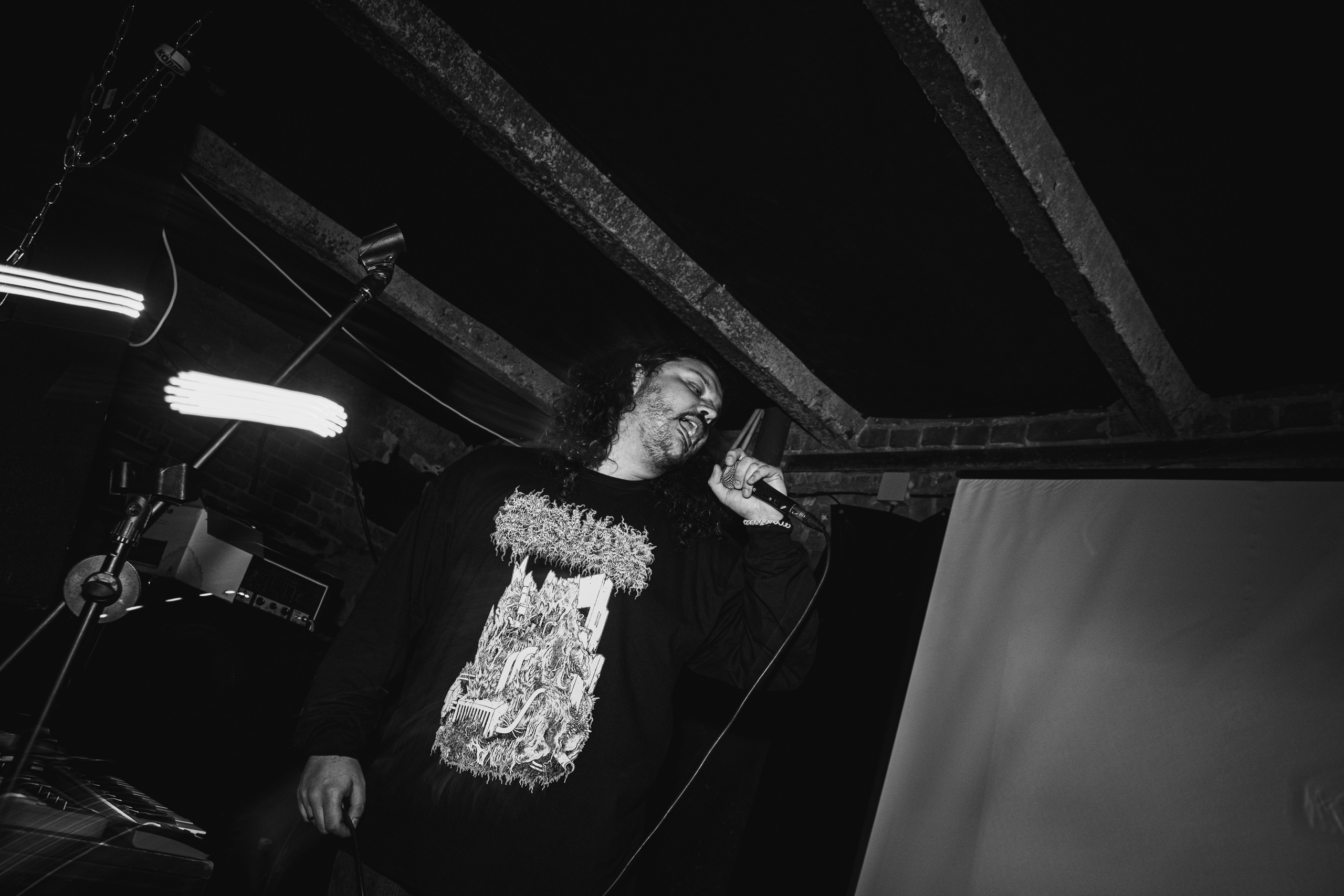 Lowfloor & Smyčka & Supruga 30.10.2025. Репортажный фотограф в Москве Legiodot