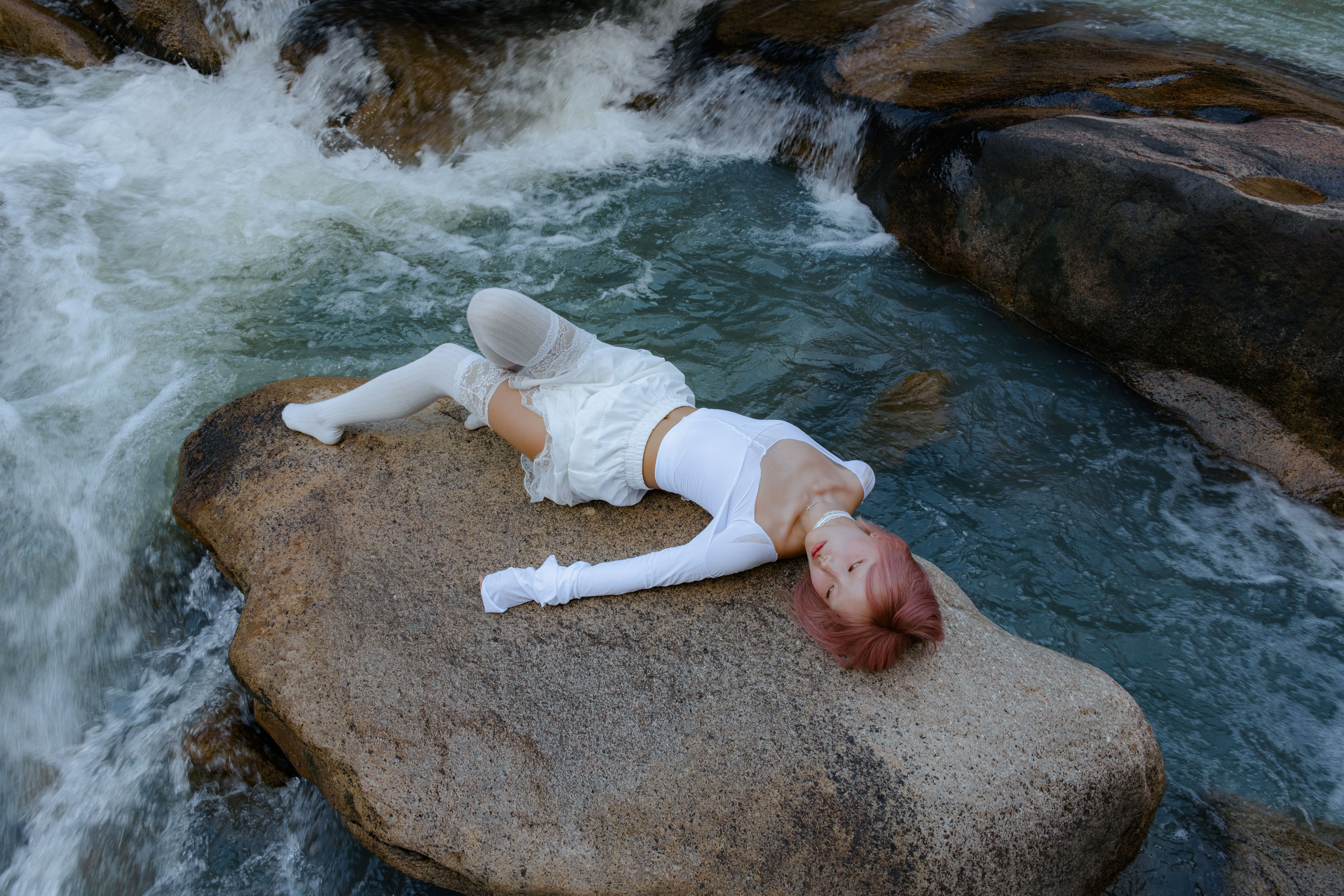 Location "Ba Ho Waterfall". Portrait photographer Nha Trang | Julia Meshanina