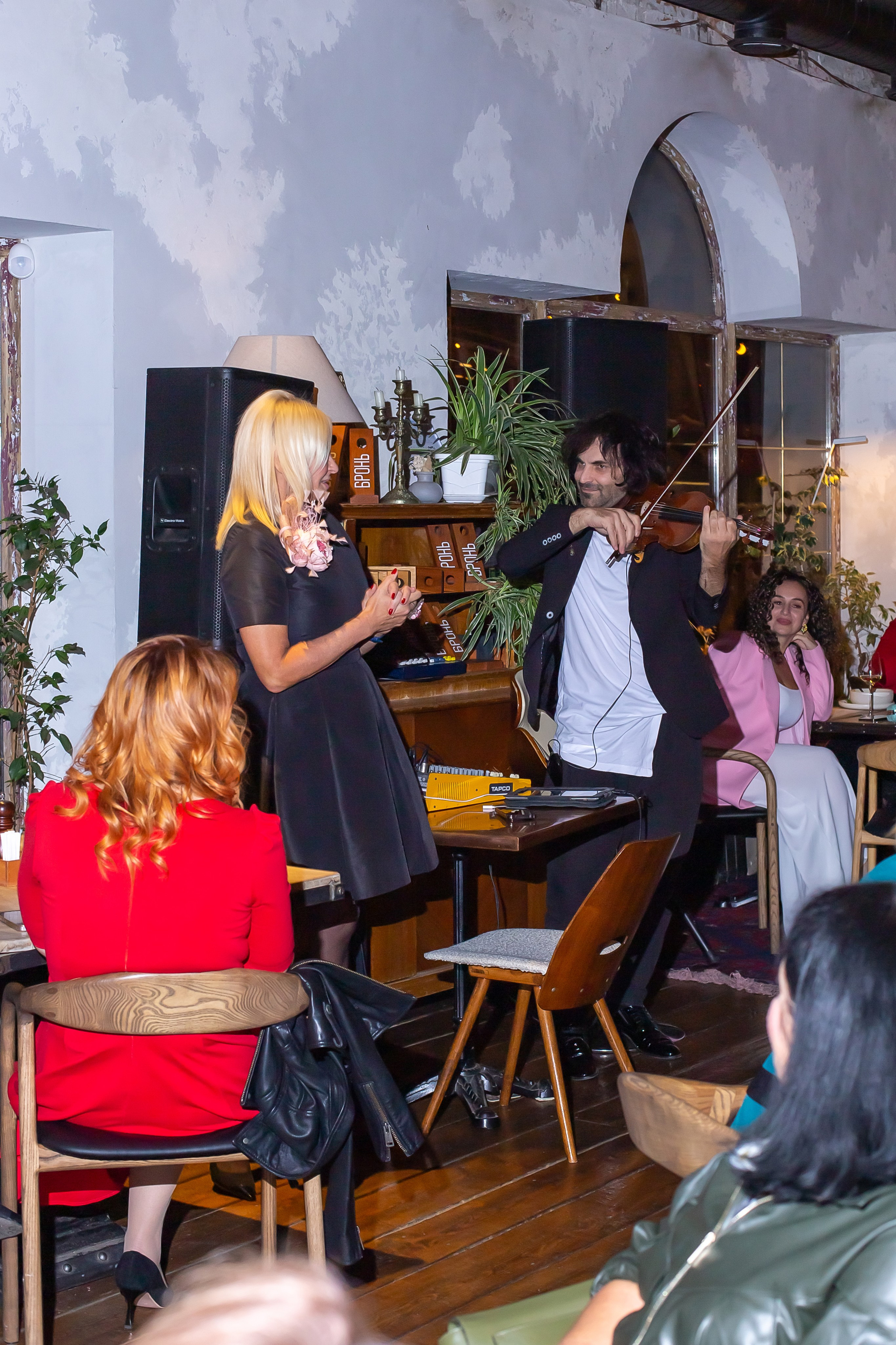 Клуб «Горожане». Свадебный фотограф Анастасия Багдасарян