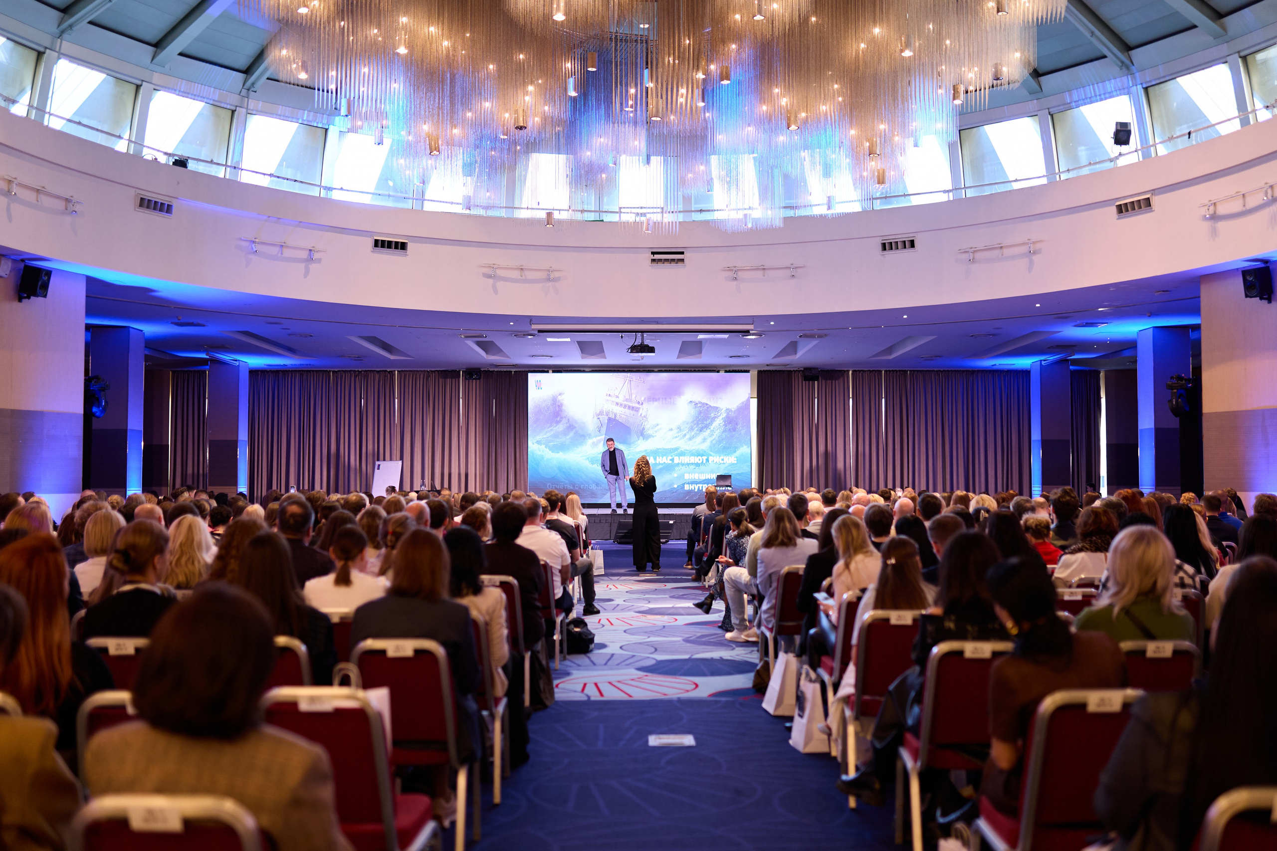 Форум «Точки Роста» — Бизнес-форум в СПБ. Репортажный фотограф в Санкт-Петербурге — Федор Борисов | Съемка мероприятий