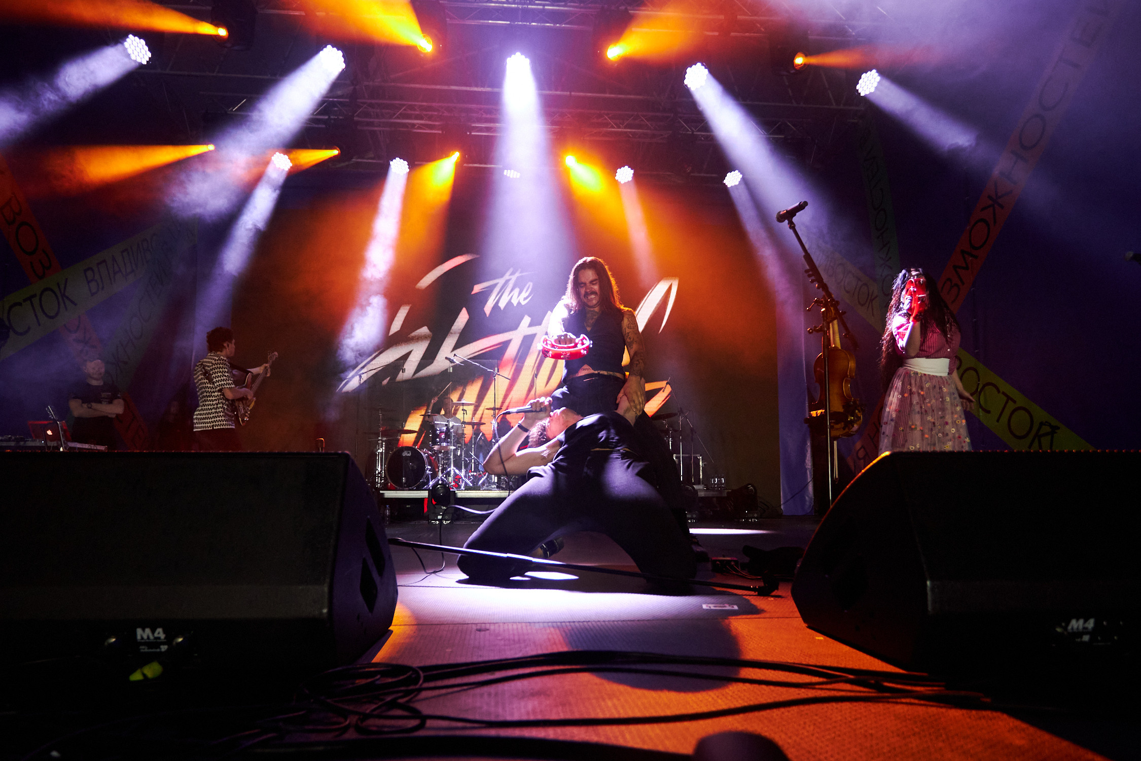 The Hatters и Максим Свобода. Репортажный фотограф Владивосток Анастасия Сокольникова