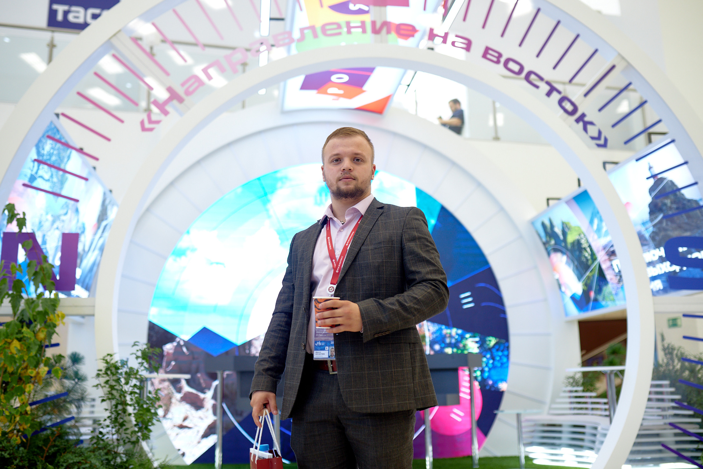 ВЭФ 2022. Репортажный фотограф Владивосток Анастасия Сокольникова