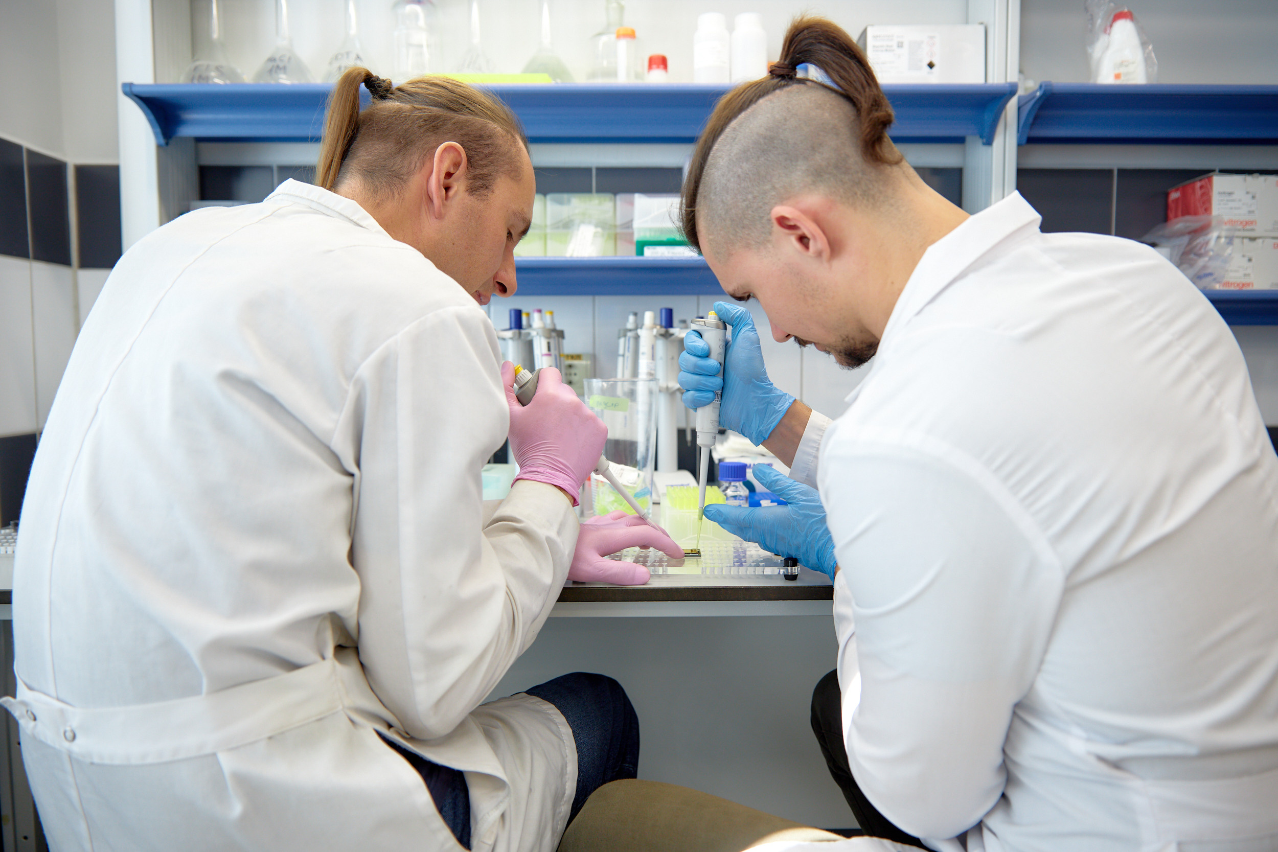 Лаборатории ДВФУ. Репортажный фотограф Владивосток Анастасия Сокольникова