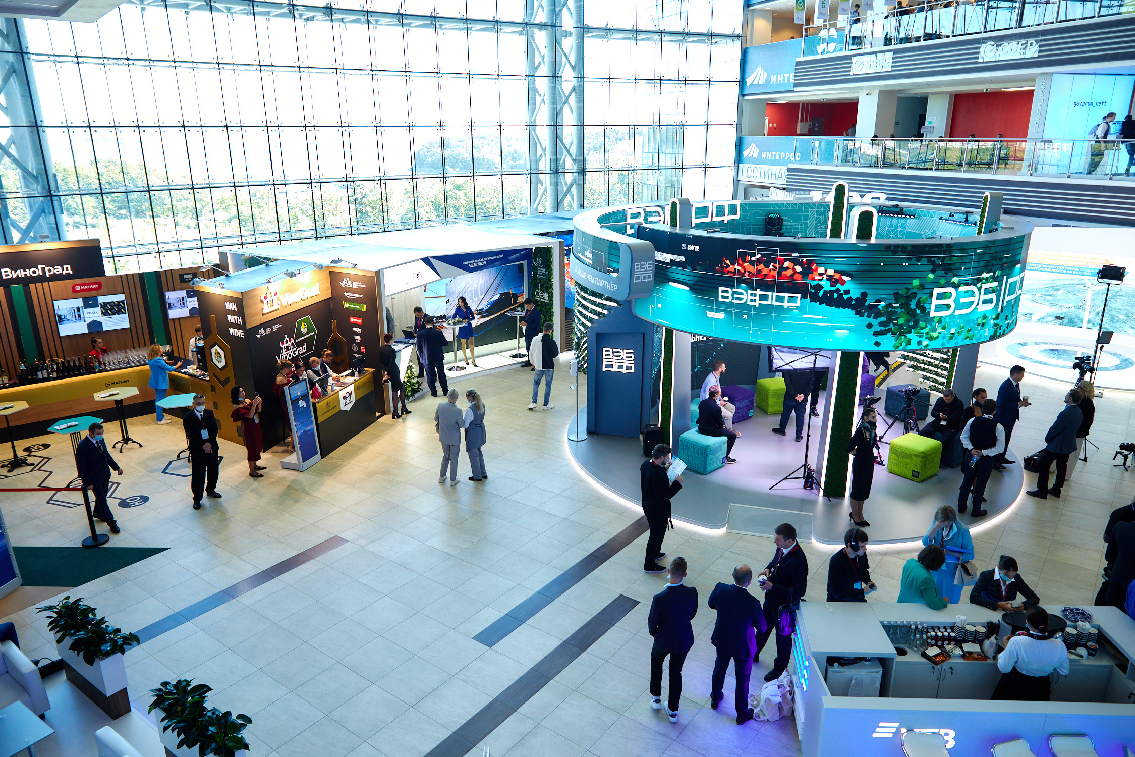 ВЭФ 2022. Репортажный фотограф Владивосток Анастасия Сокольникова