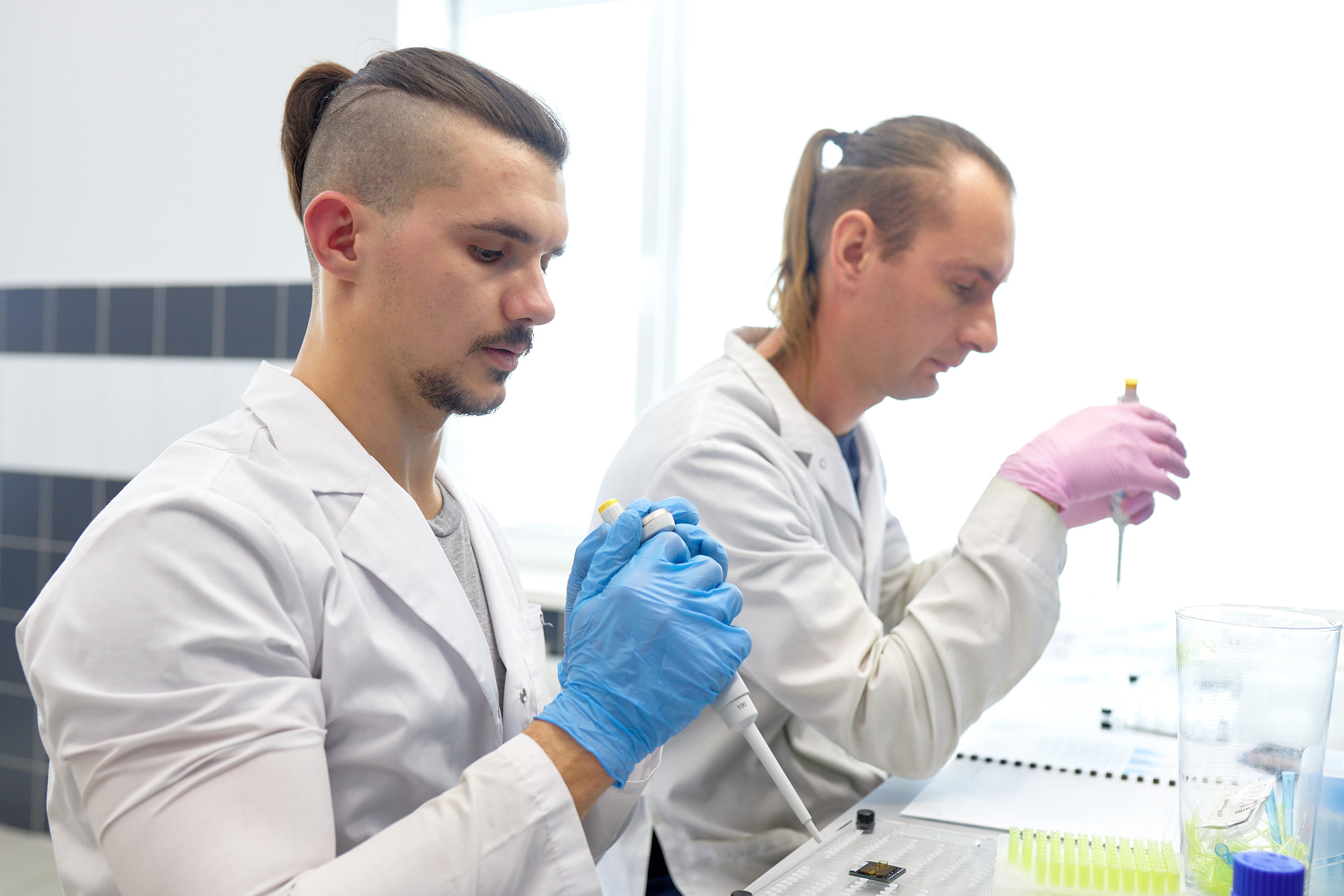 Лаборатории ДВФУ. Репортажный фотограф Владивосток Анастасия Сокольникова