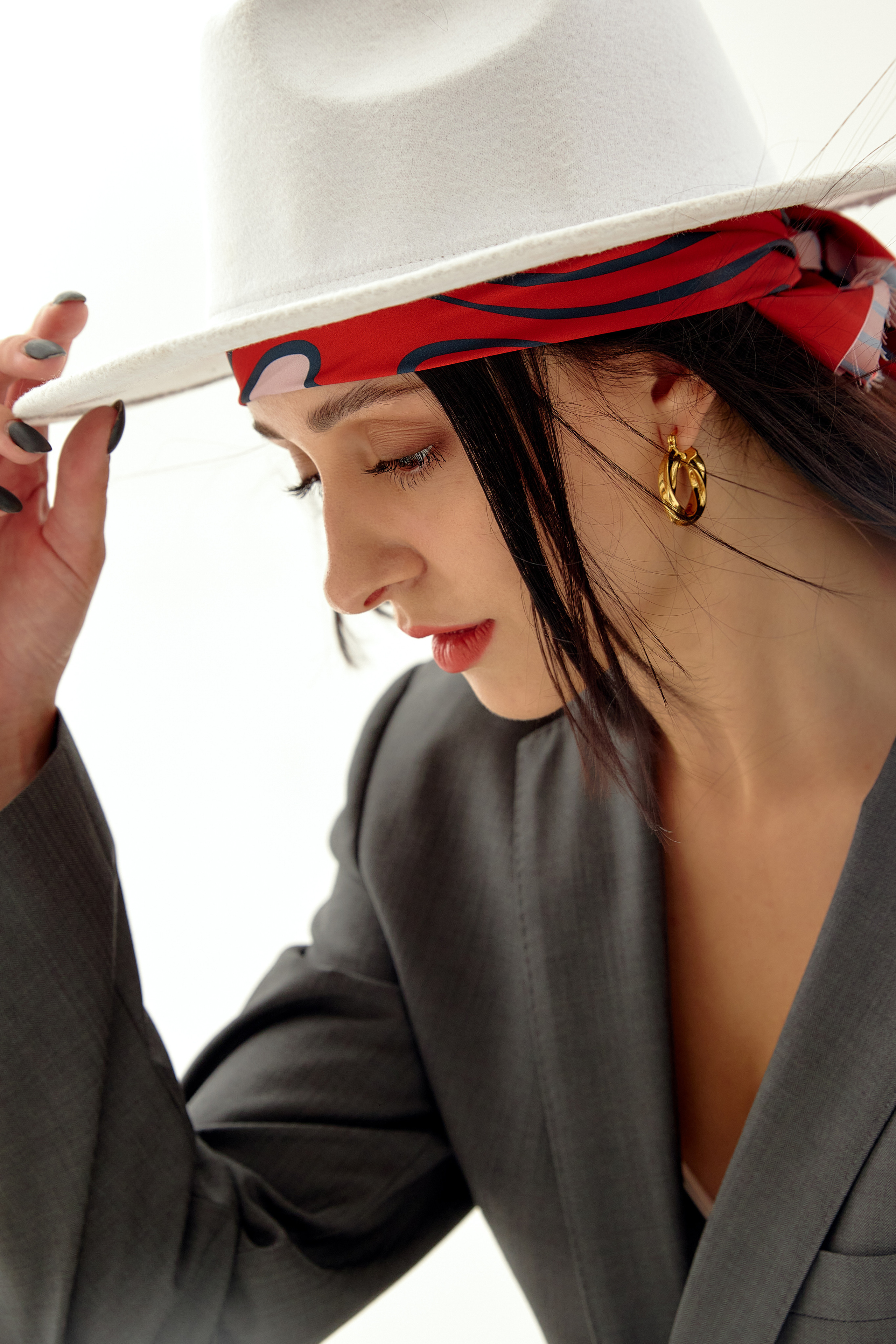 Платки и украшения. Репортажный фотограф Владивосток Анастасия Сокольникова