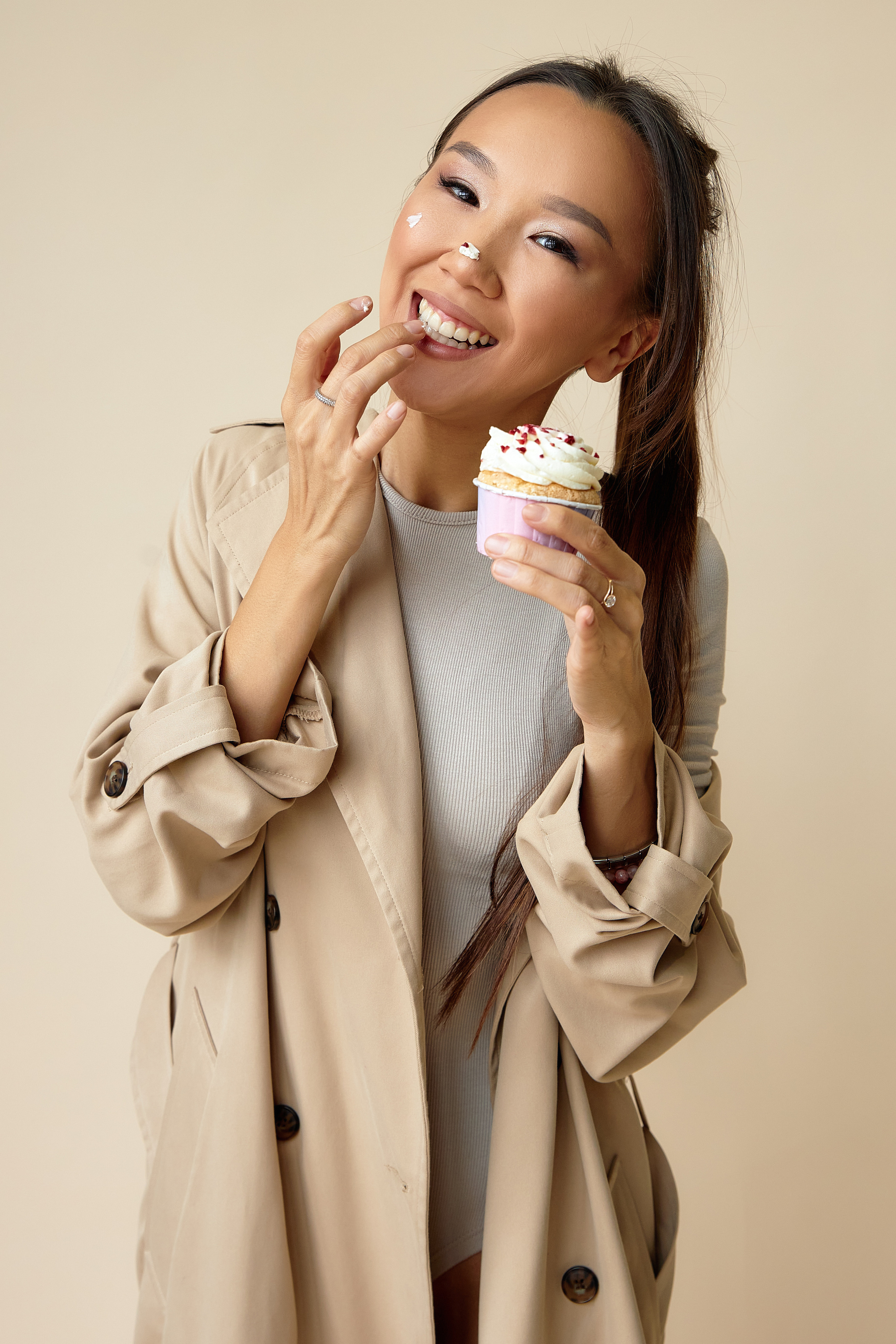 Маша. Контент для кондитера. Репортажный фотограф Владивосток Анастасия Сокольникова