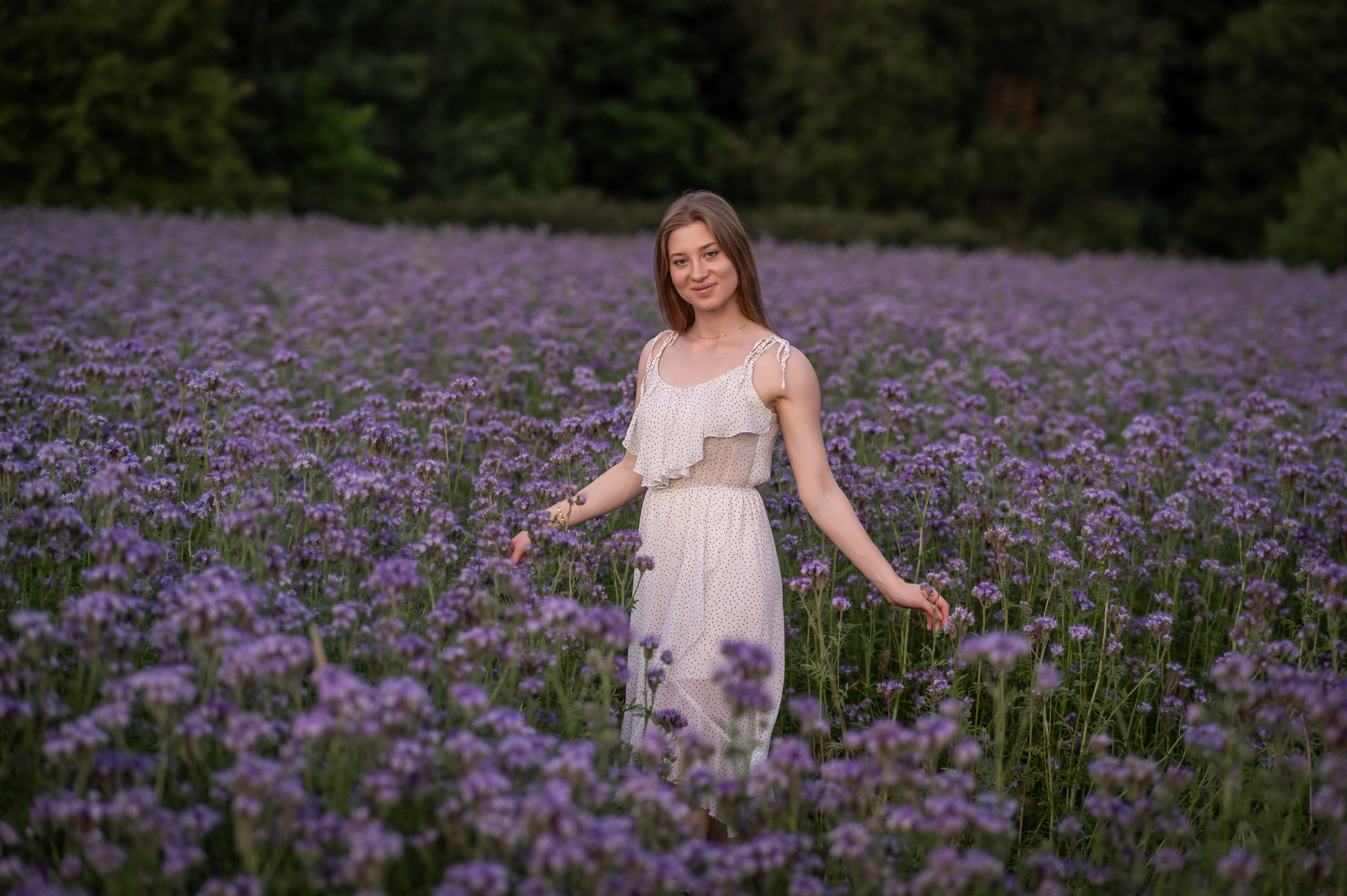 Анастасия в кинодеревне (Горки Ленинские)