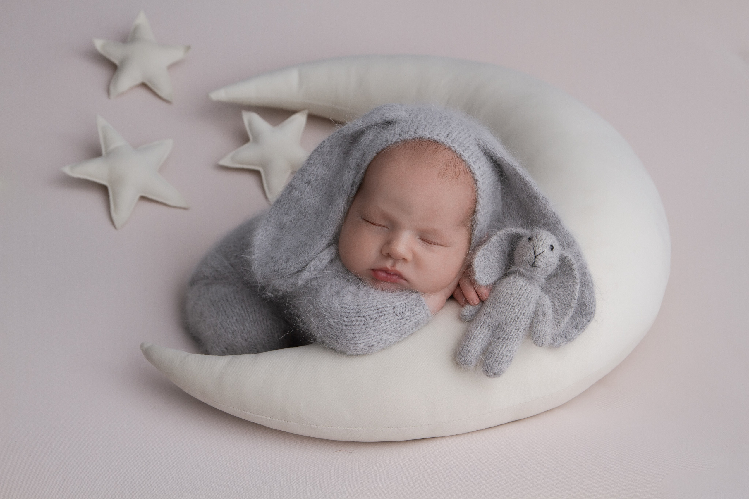 Портфолио. Самая первая фотосессия малыша! Профессиональная съемка новорожденных Newborn в Москве и МО!