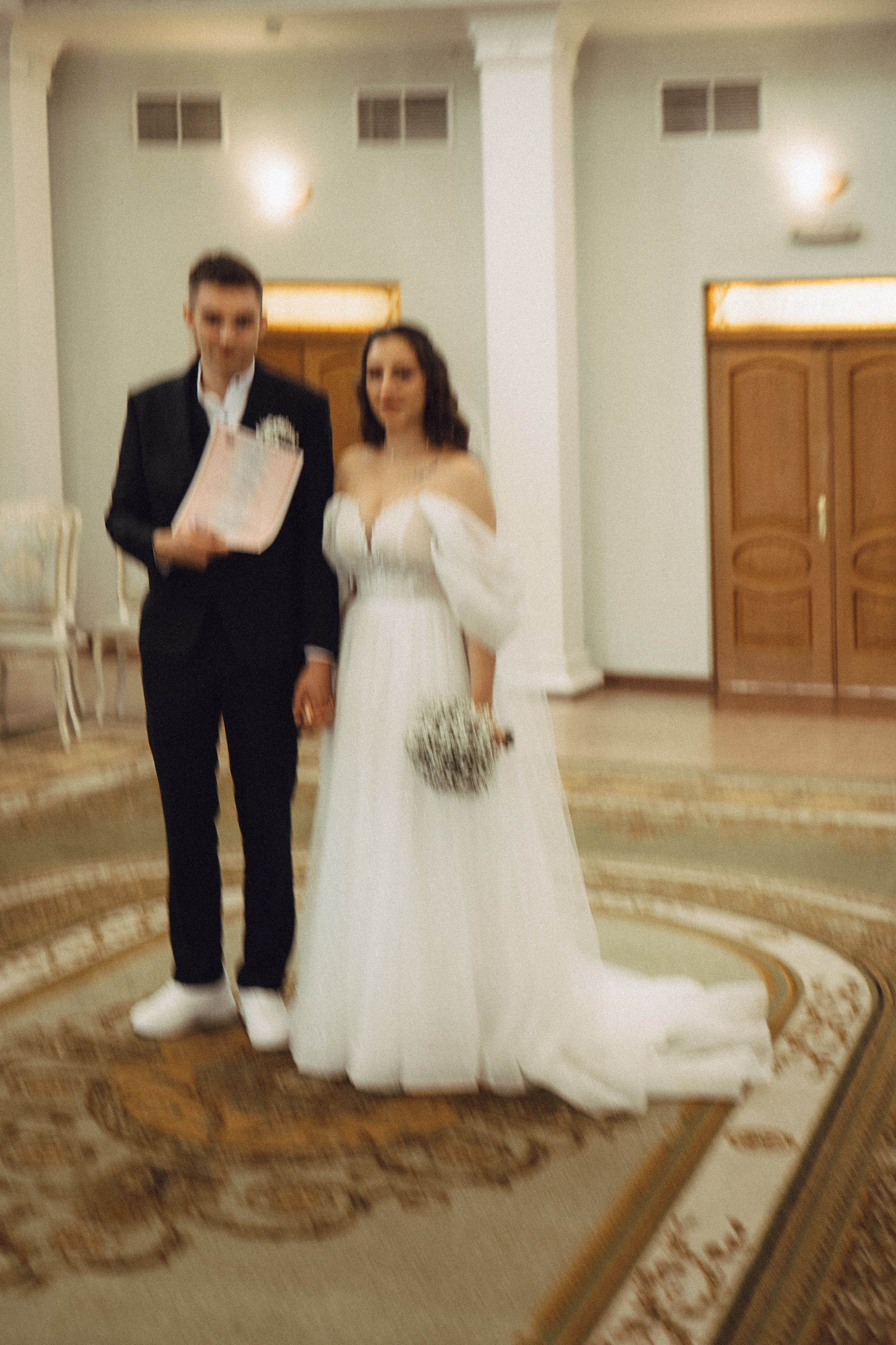 СВАДЕБНАЯ СЬЕМК В ПАРКЕ 300-ЛЕТИЯ. Профессиональный фотограф, Санкт-Петербург — Виктория Богомолова