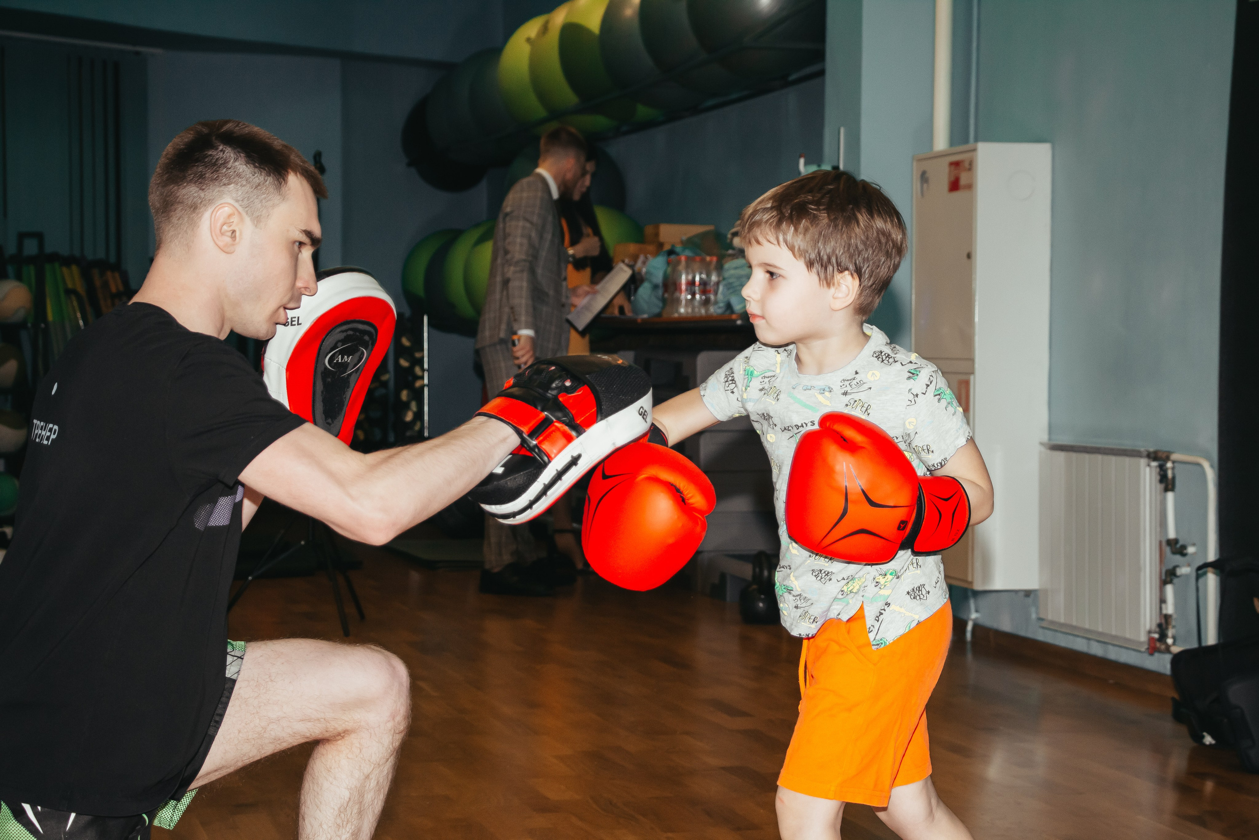 День Рождения фитнес-клуба Bright fit, репортажная съемка Екатеринбург. Фотограф в Екатеринбурге Пойгина Елена