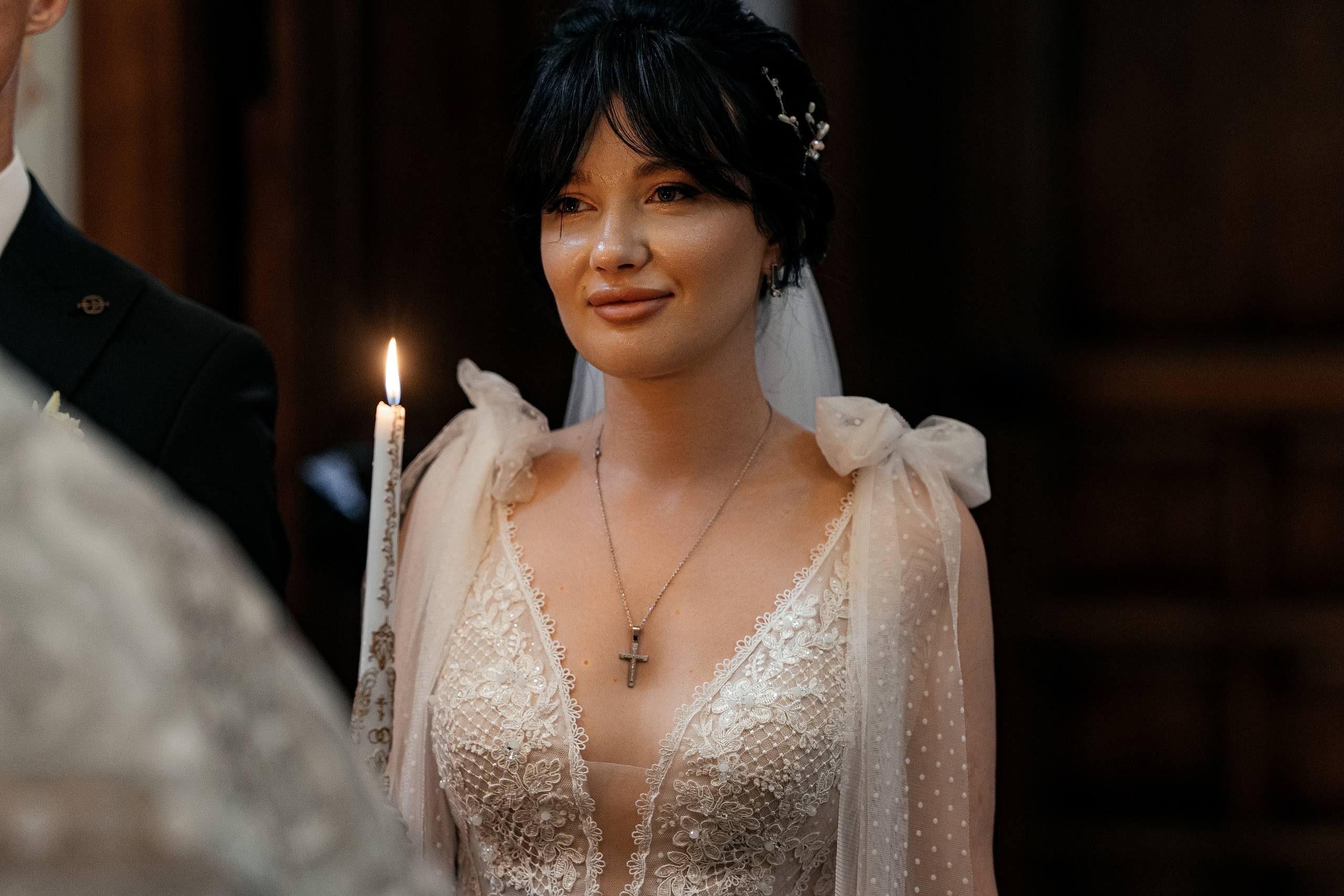 Свадьба с венчанием в Щелково. Прогулка в Гребнево, ресторан Кинза, отель Премиум. Свадебный и семейный фотограф Виктория Носачёва. Щелково, Москва и МО