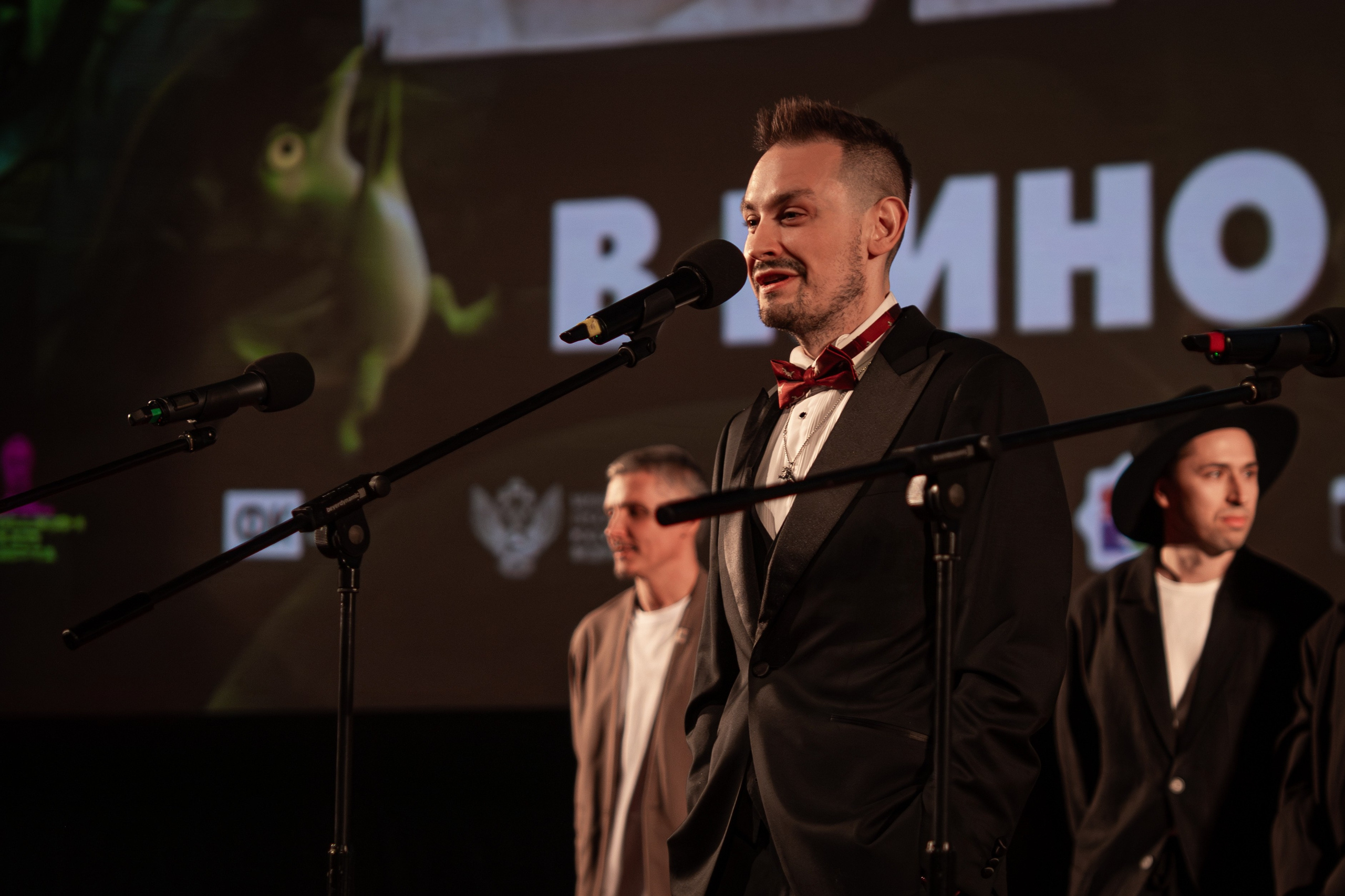 Премьера: Доктор Динозавров. Илья Варин — Фотограф Москва, Тверь