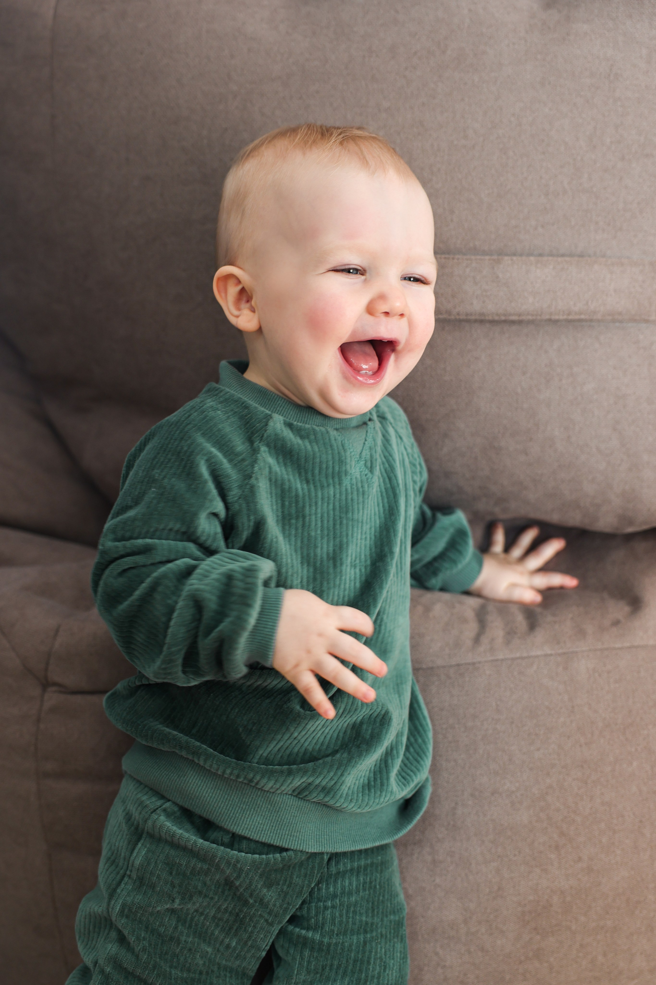 Лёве годик. Оксана Ромашкина- семейный и ньюборн фотограф из Москвы