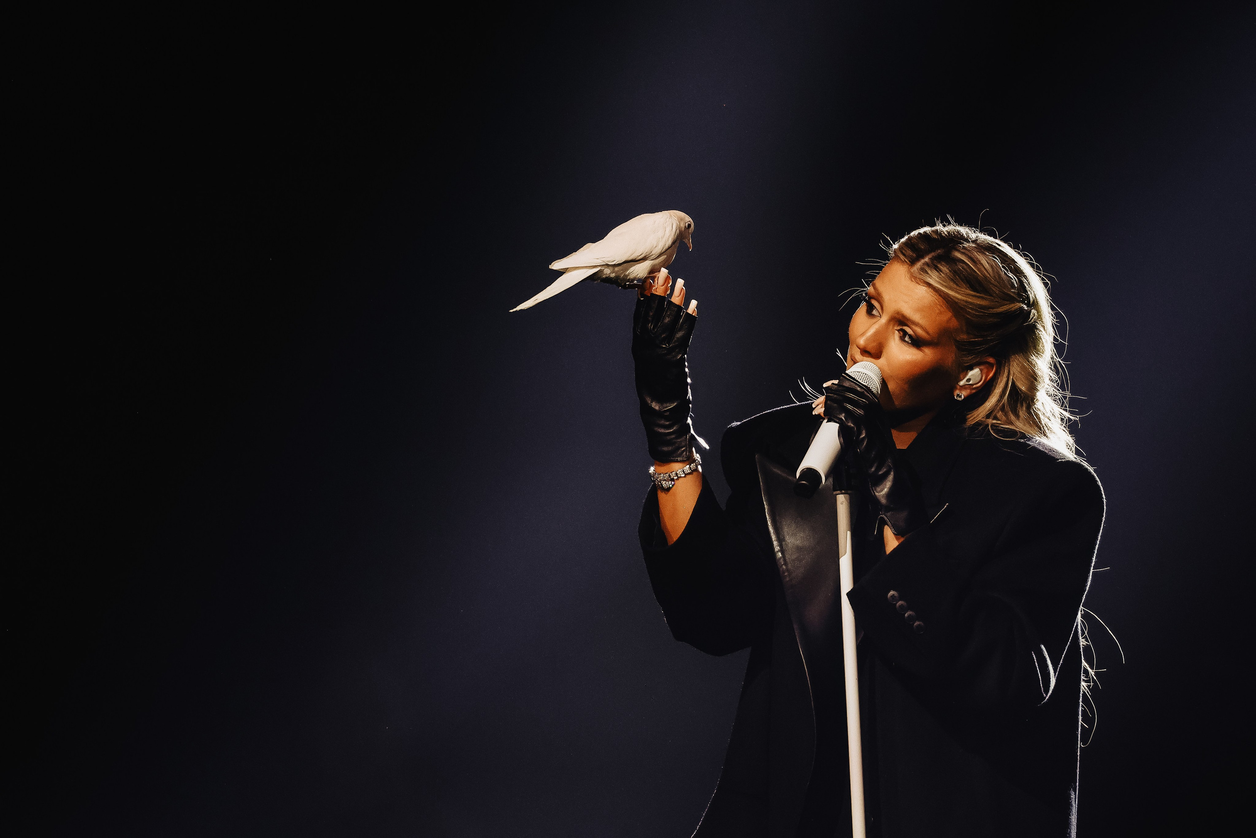 ПЕРВАЯ ЛЕДИ @LIVE ARENA