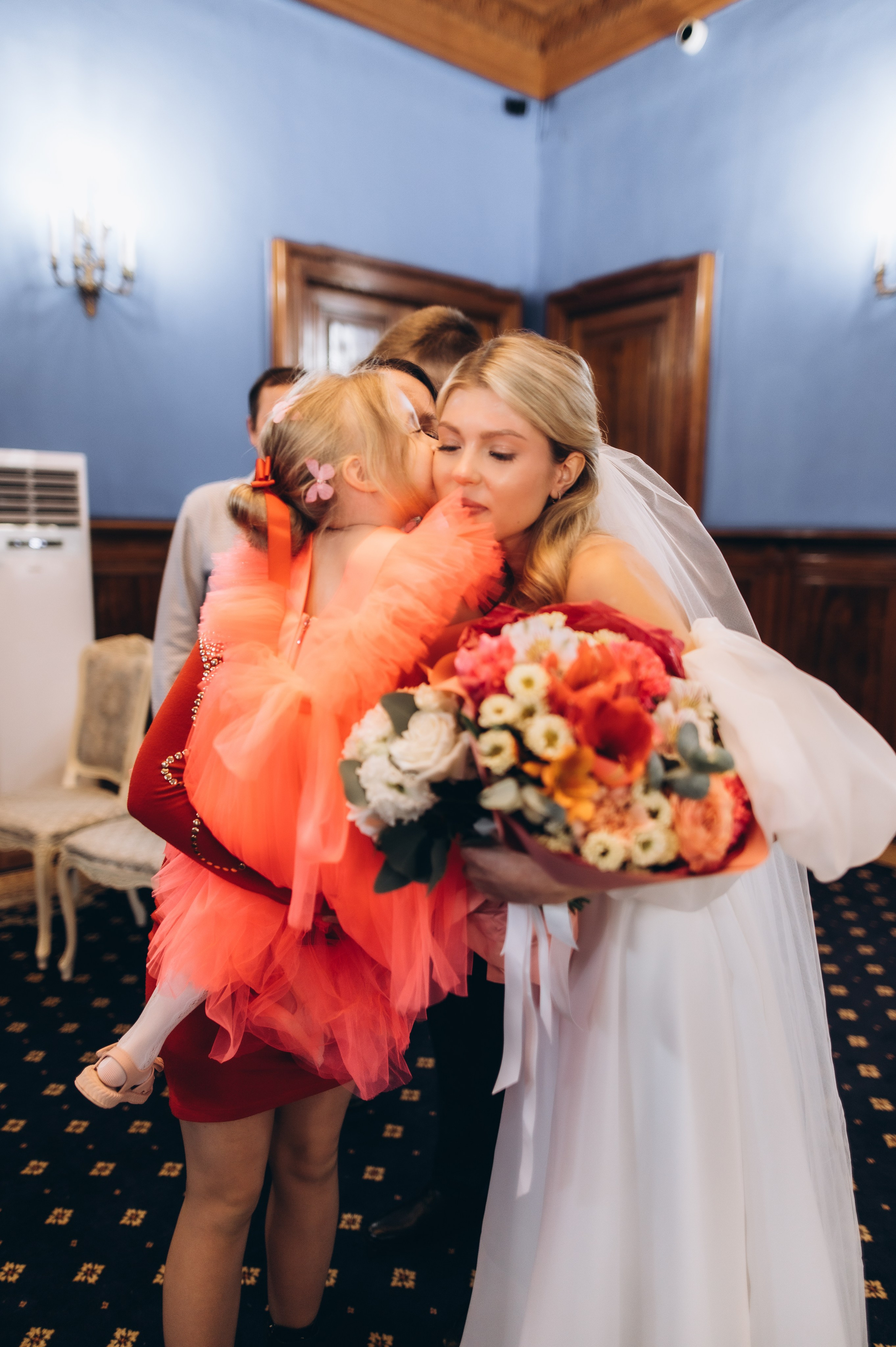 1ый загс+фотопрогулка свадьба. Фотограф ПИТЕР СПБ Надежда Баранова