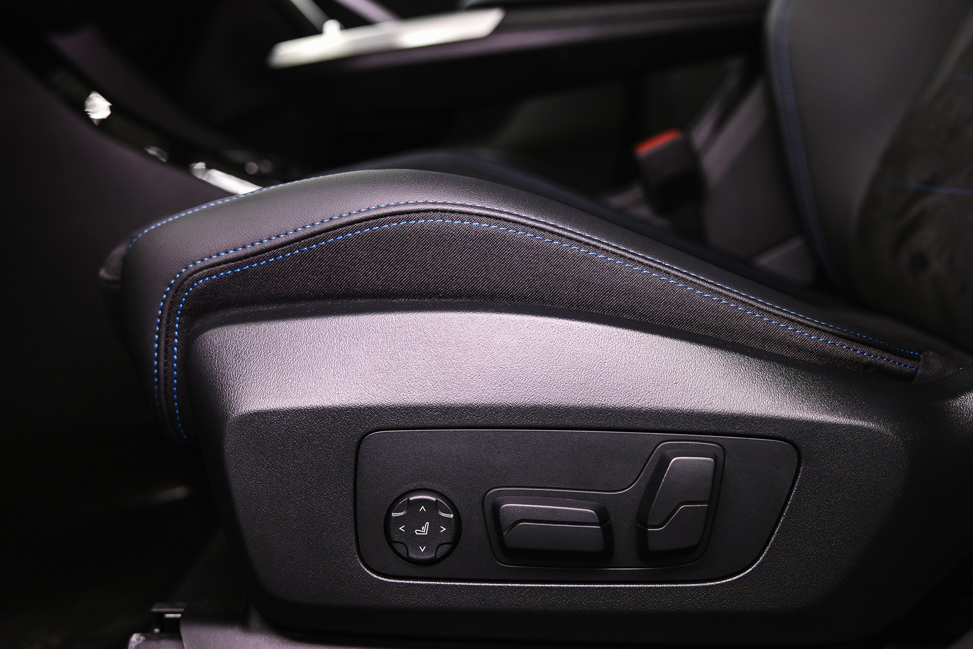 BMW X2 M35. Новые автомобили