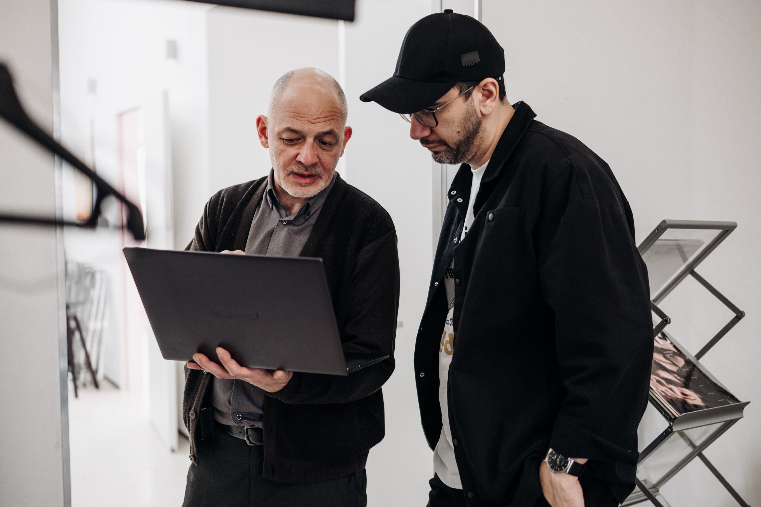 Промо-Сессия КамиLLа на обложку сингла «Дельтаплан». Репортажный фотограф Санкт-Петербург