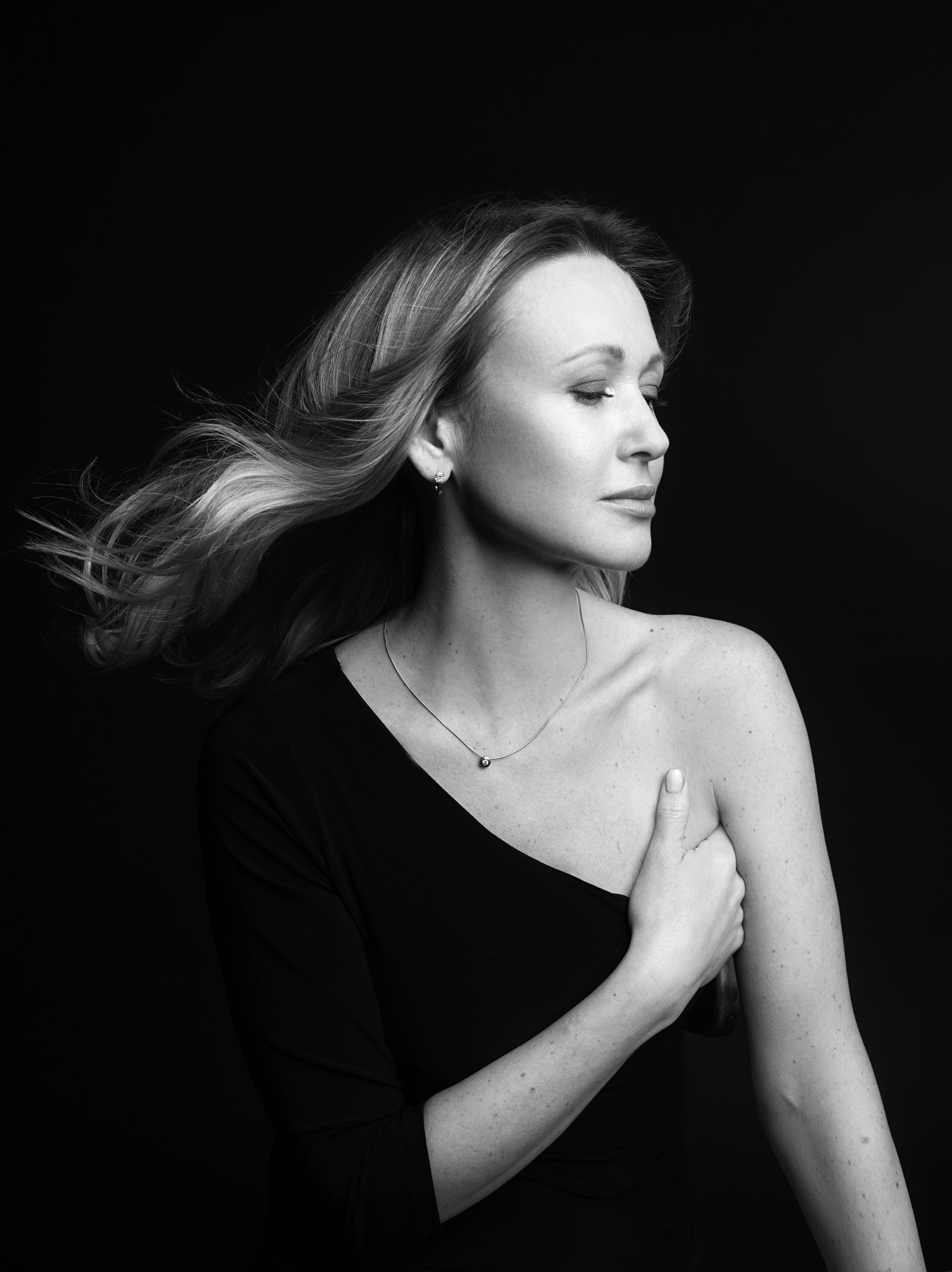 Портфолио «Монохром». Проект «Монохром»